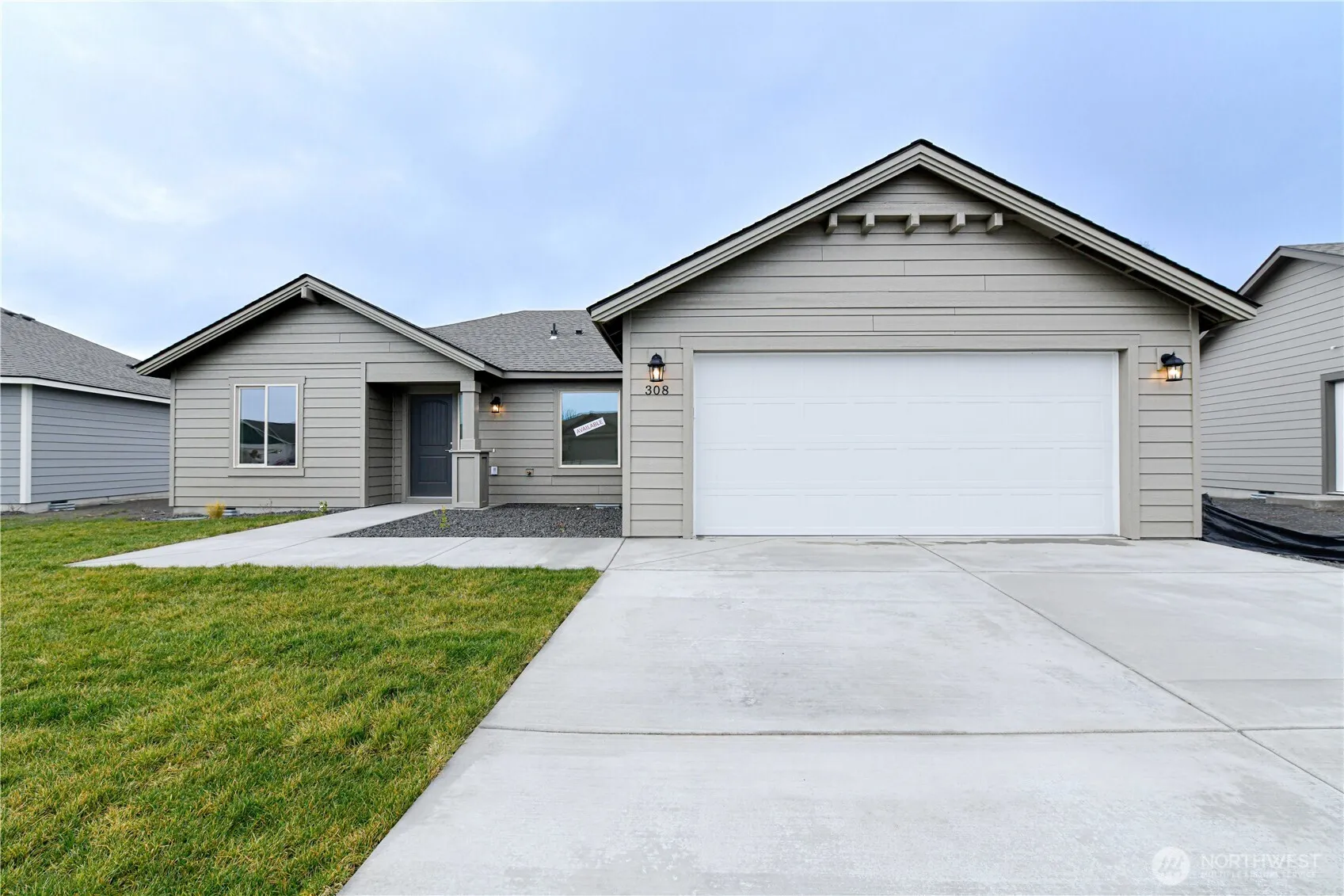 Property photo for 308 N Sandy Loop, Moses Lake