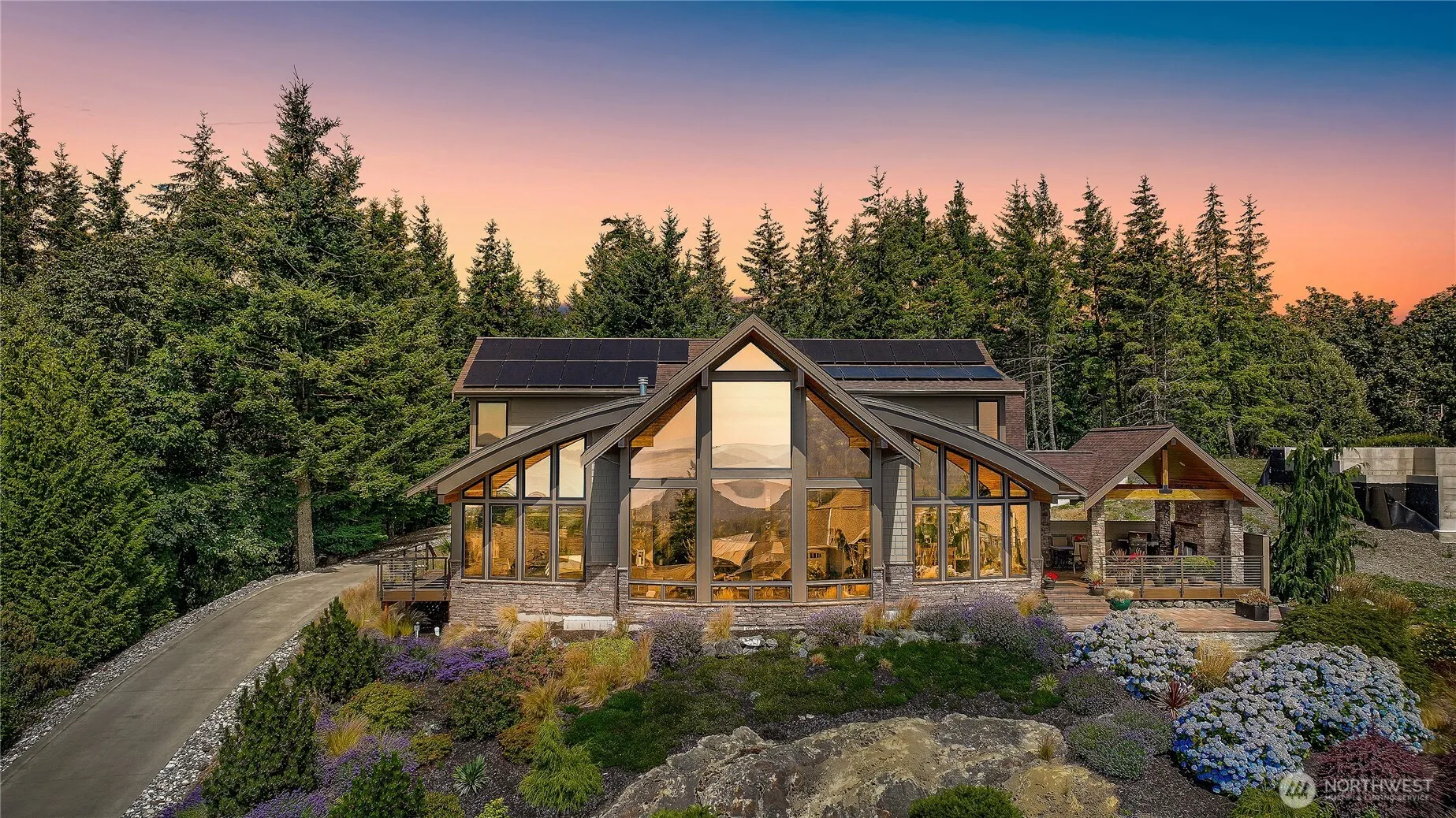 Property photo for 4311 Samish Crest Drive, Bellingham photo 2