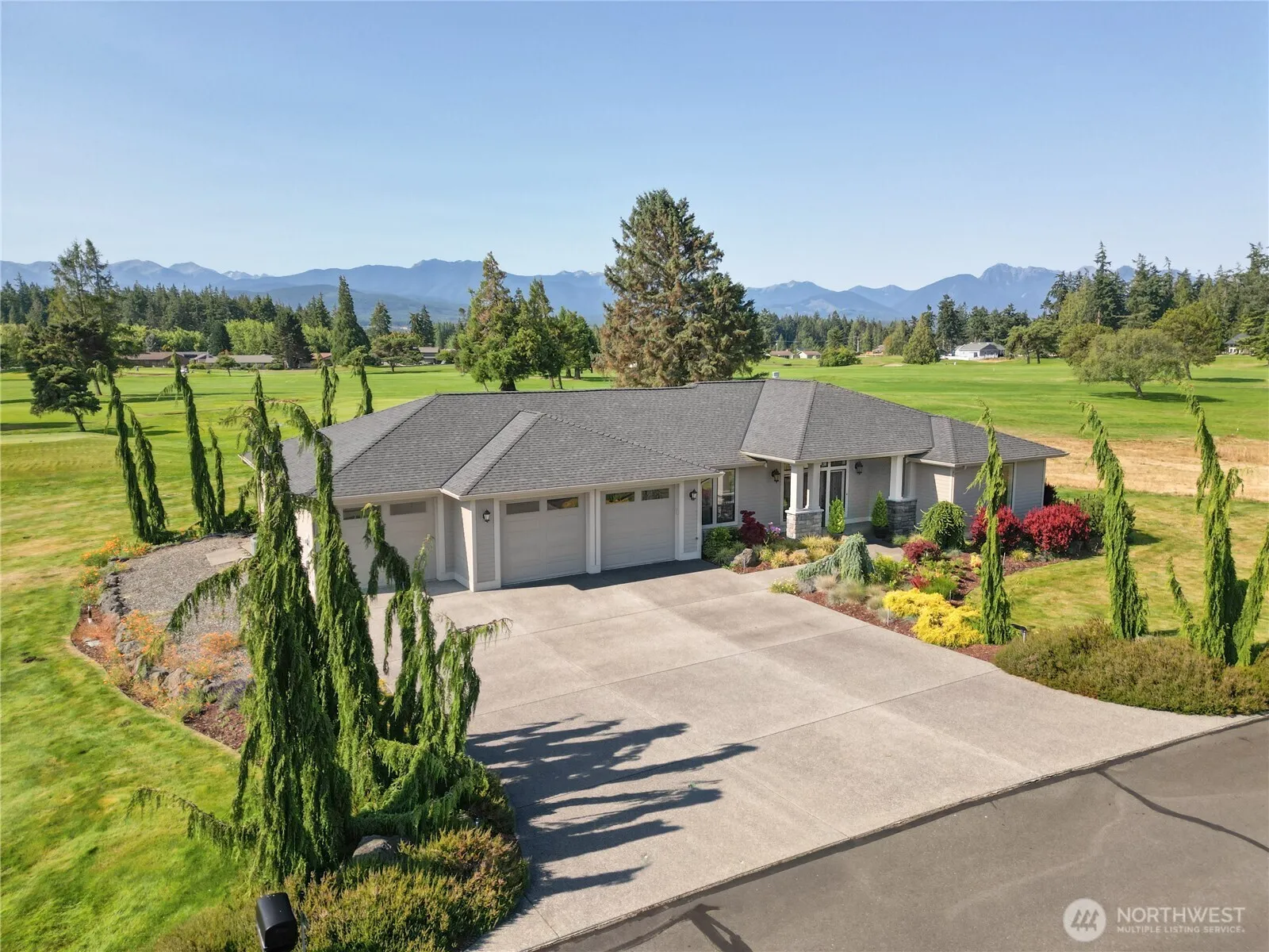 Property photo for 264 Lone Eagle Lane, Sequim photo 2