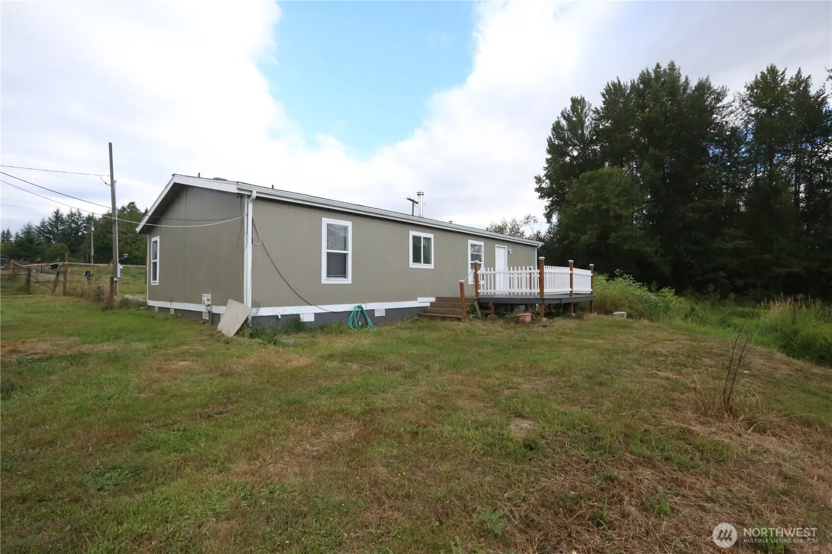 Property photo for 12519 288th Street E, Graham photo 3