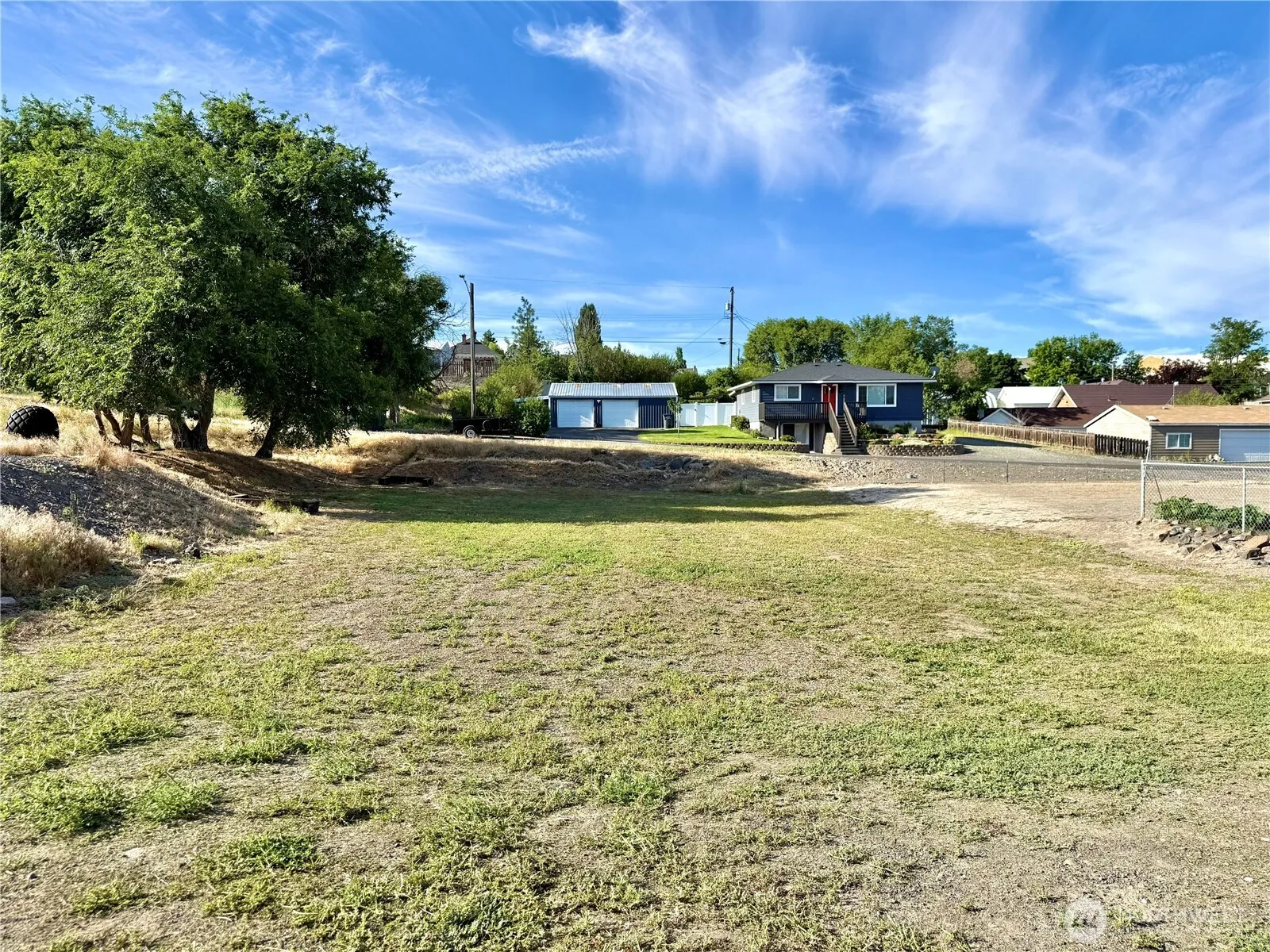 Property photo for 0 E 2nd Avenue, Odessa photo 2