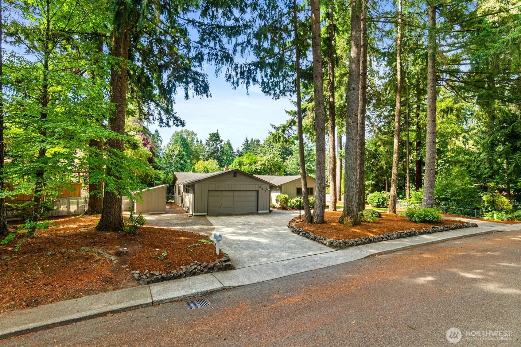 Property photo for 647 Z Street Se, Olympia