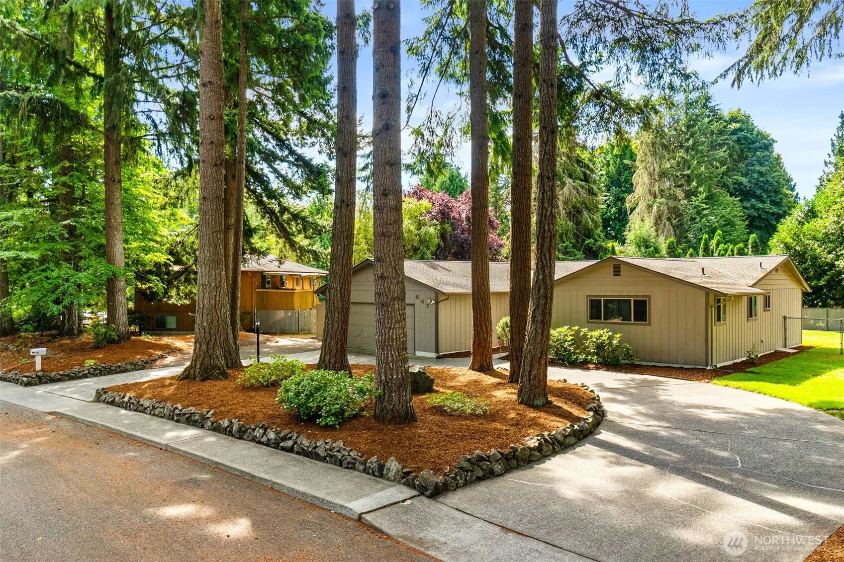 Property photo for 647 Z Street Se, Olympia photo 3
