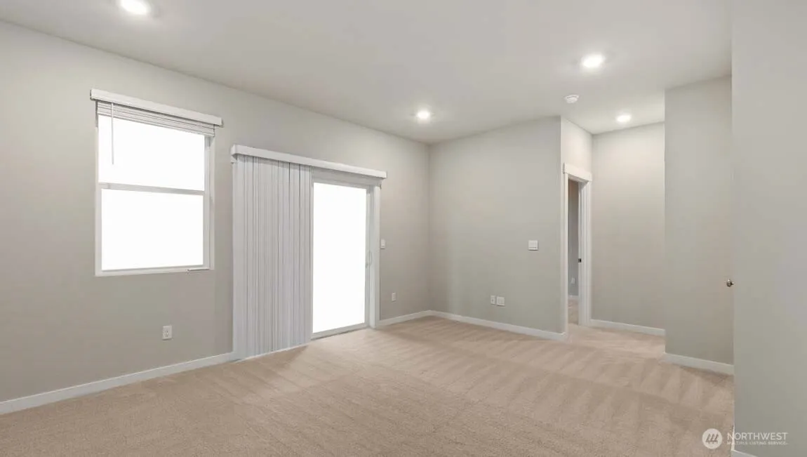 Property photo for 13908 11th Place W, Lynnwood photo 2