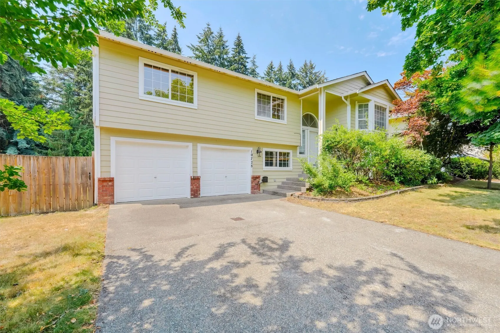 Property photo for 10728 211th Avenue Ct E, Bonney Lake photo 2