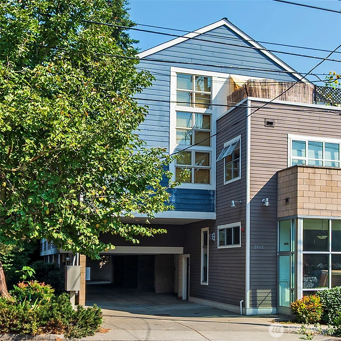 Property photo for 2502 N 50th Street #103, Seattle