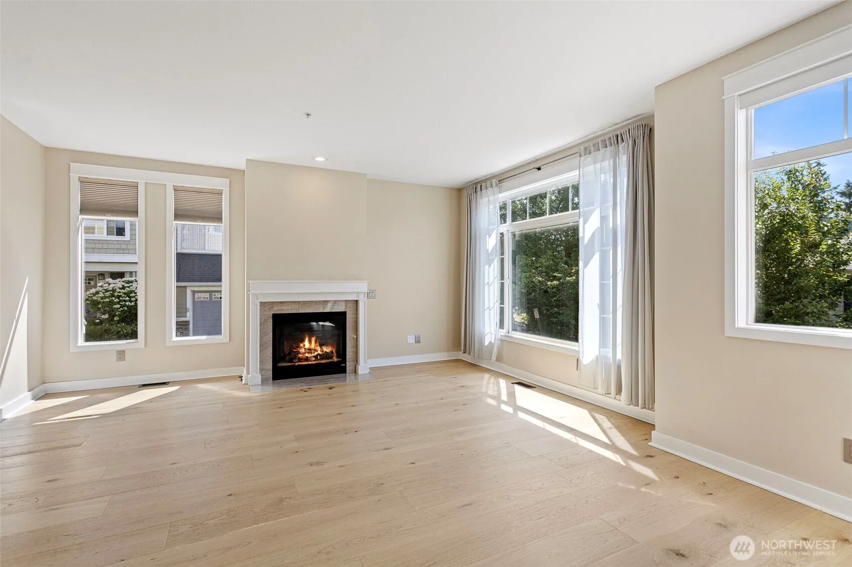 Property photo for 11899 Se 4th Place #603, Bellevue photo 4