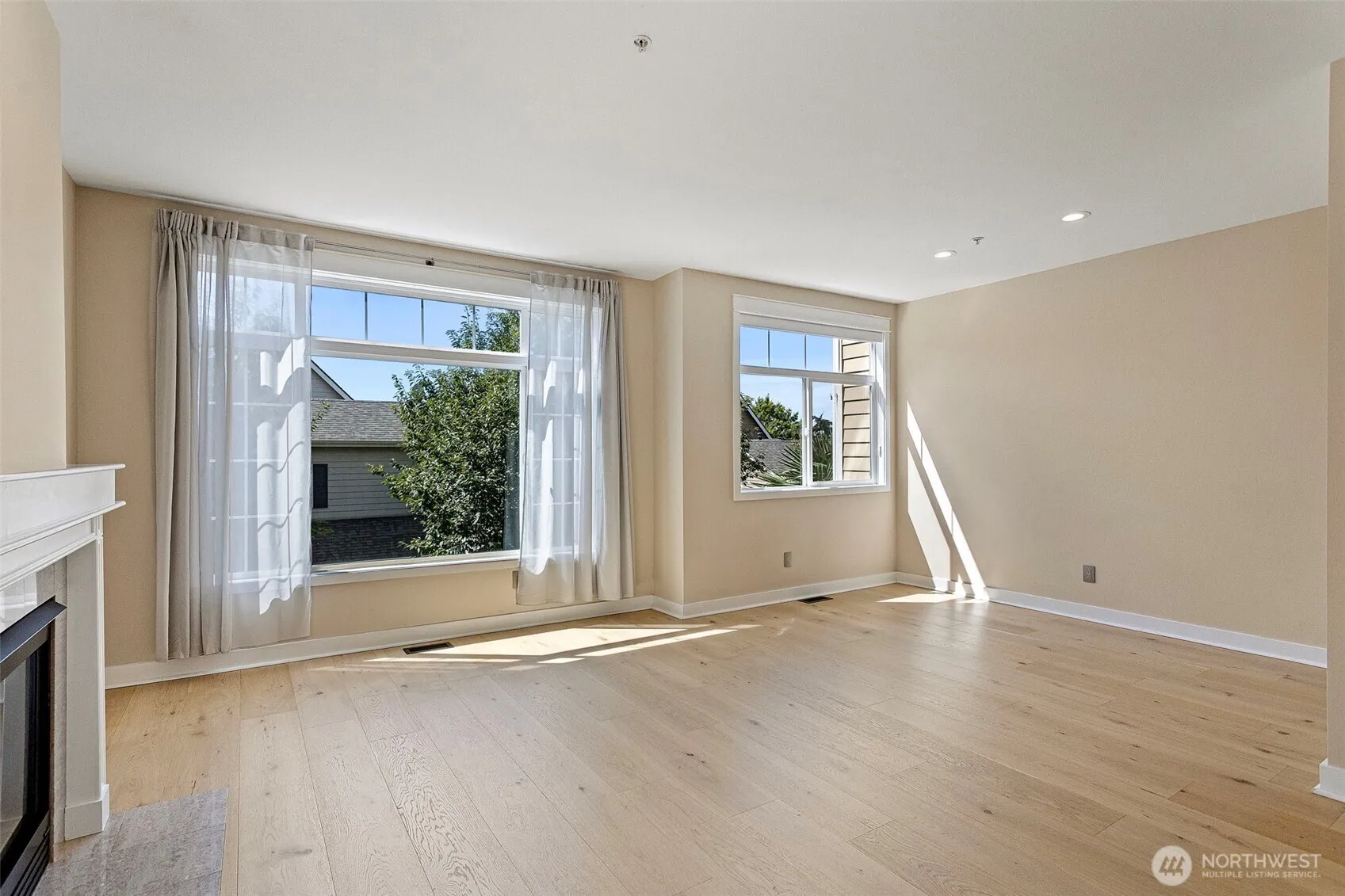 Property photo for 11899 Se 4th Place #603, Bellevue photo 5