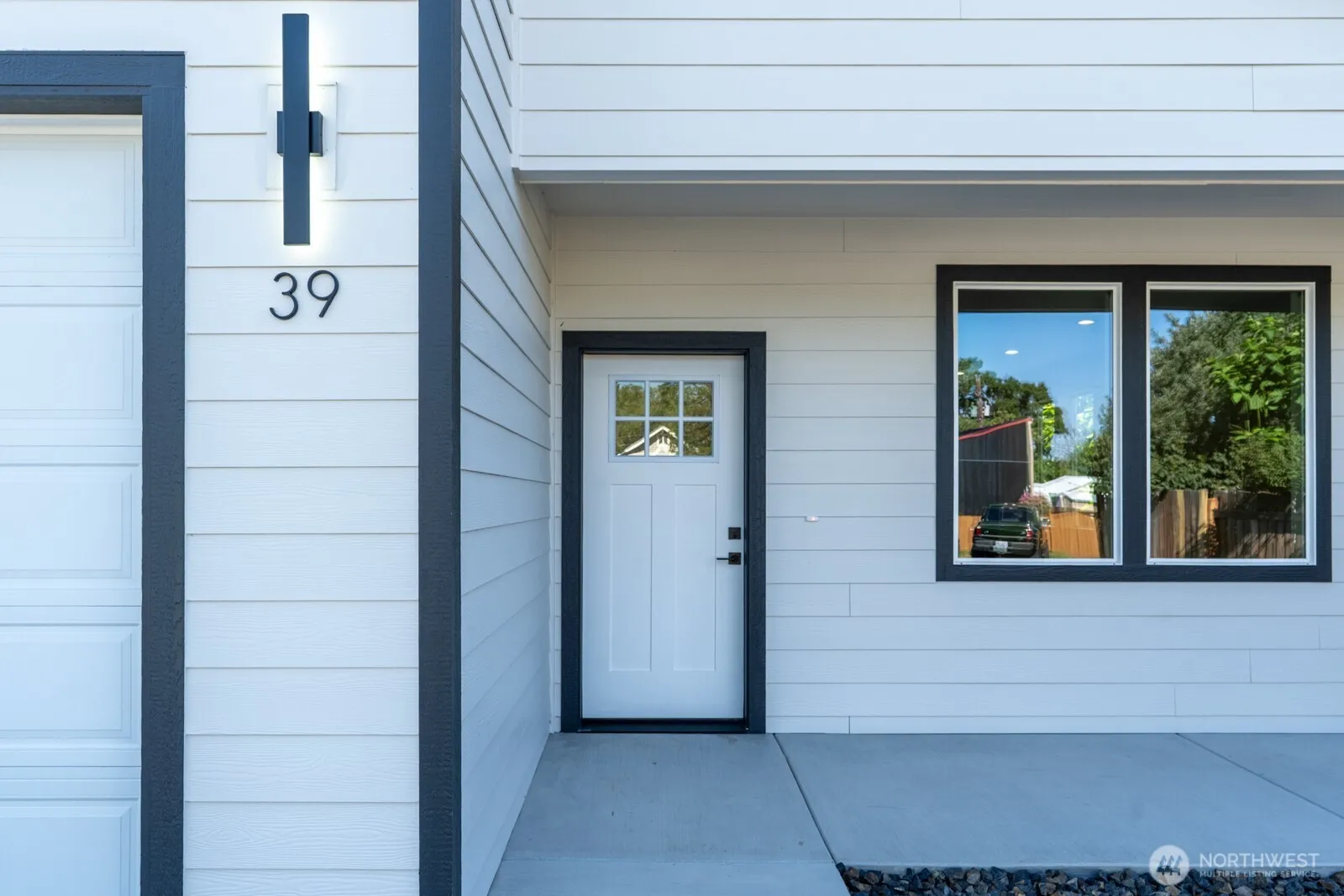 Property photo for 39 Birch Street Sw, Soap Lake photo 2
