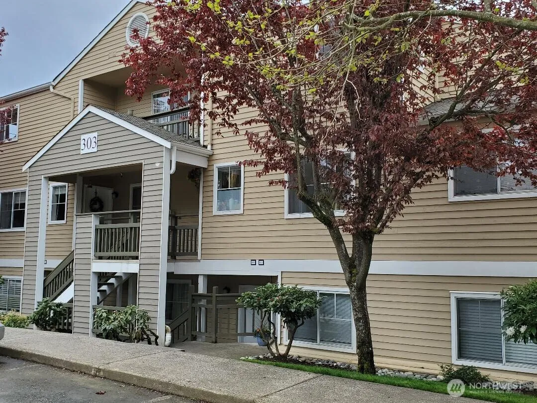 Property photo for 5300 Harbour Pointe Boulevard #303-d, Mukilteo