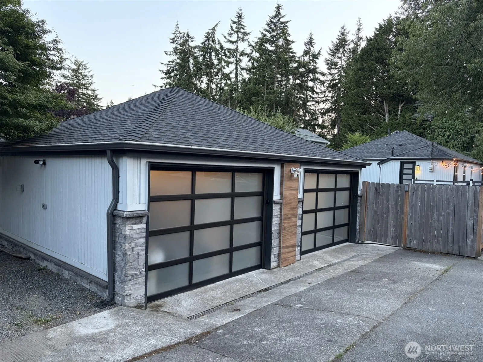Property photo for 13758 3rd Avenue Nw, Seattle photo 2