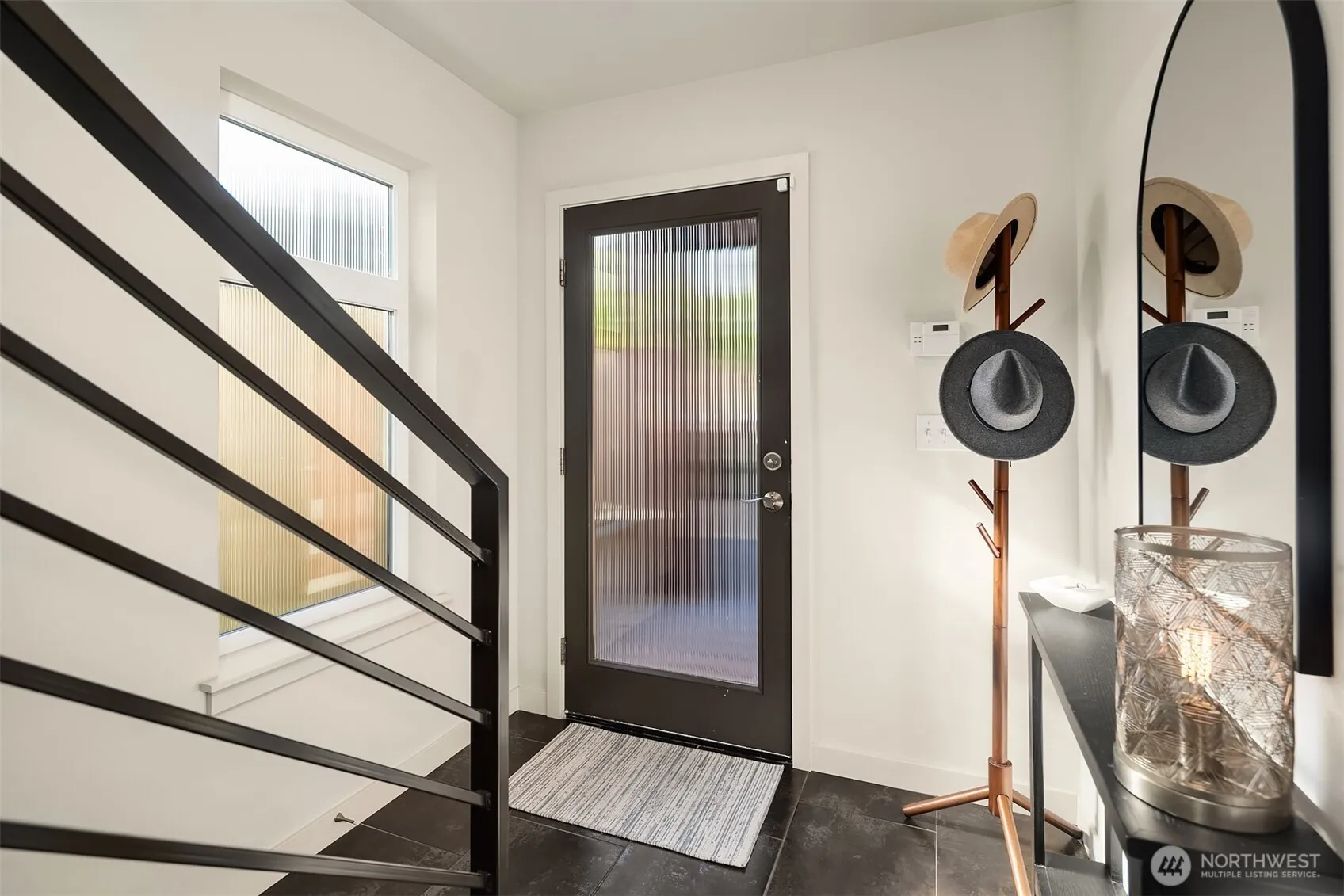 Property photo for 419 N 50th Street #a, Seattle photo 4