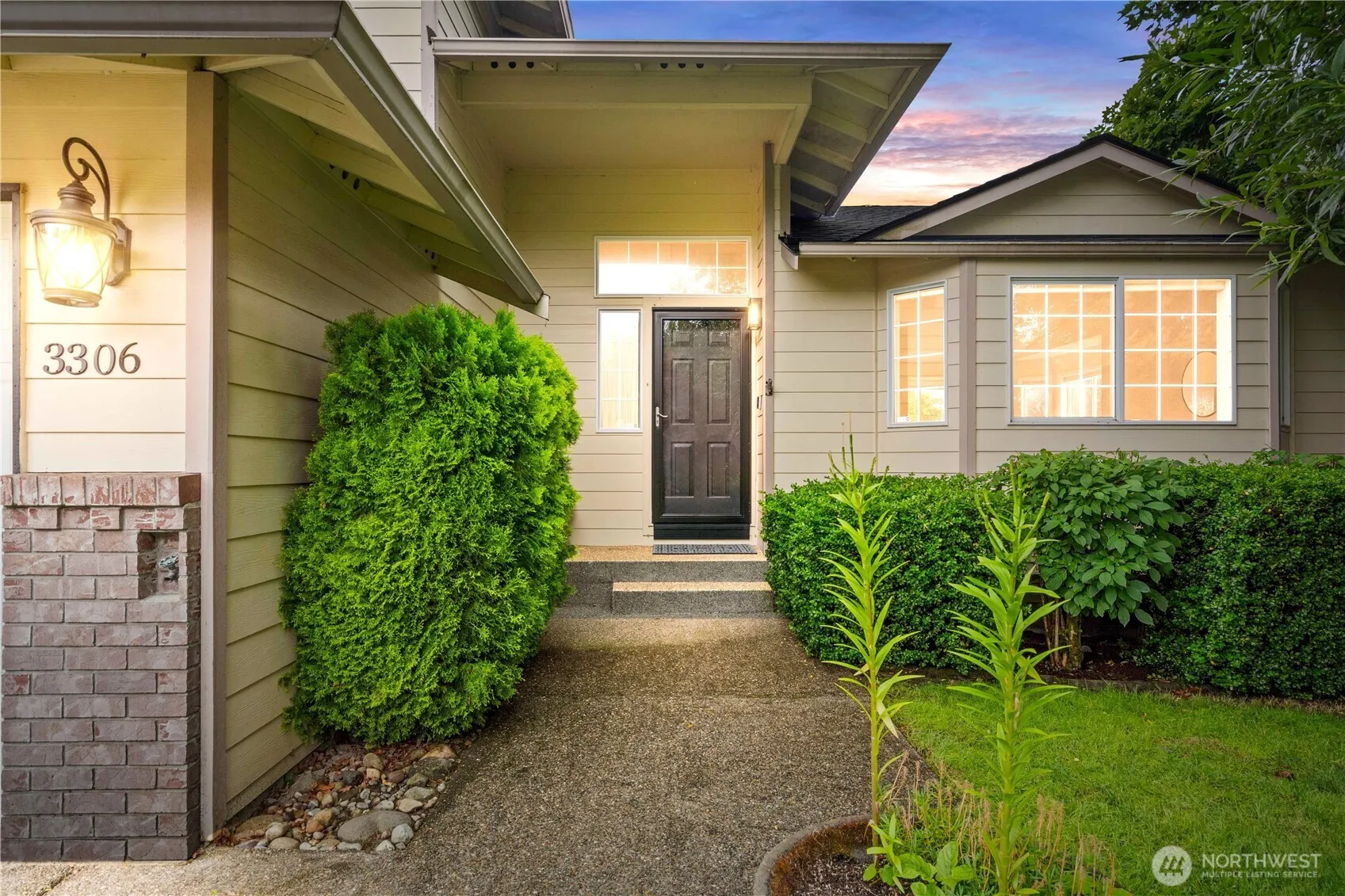 Property photo for 3306 48th Street Ne, Tacoma photo 4