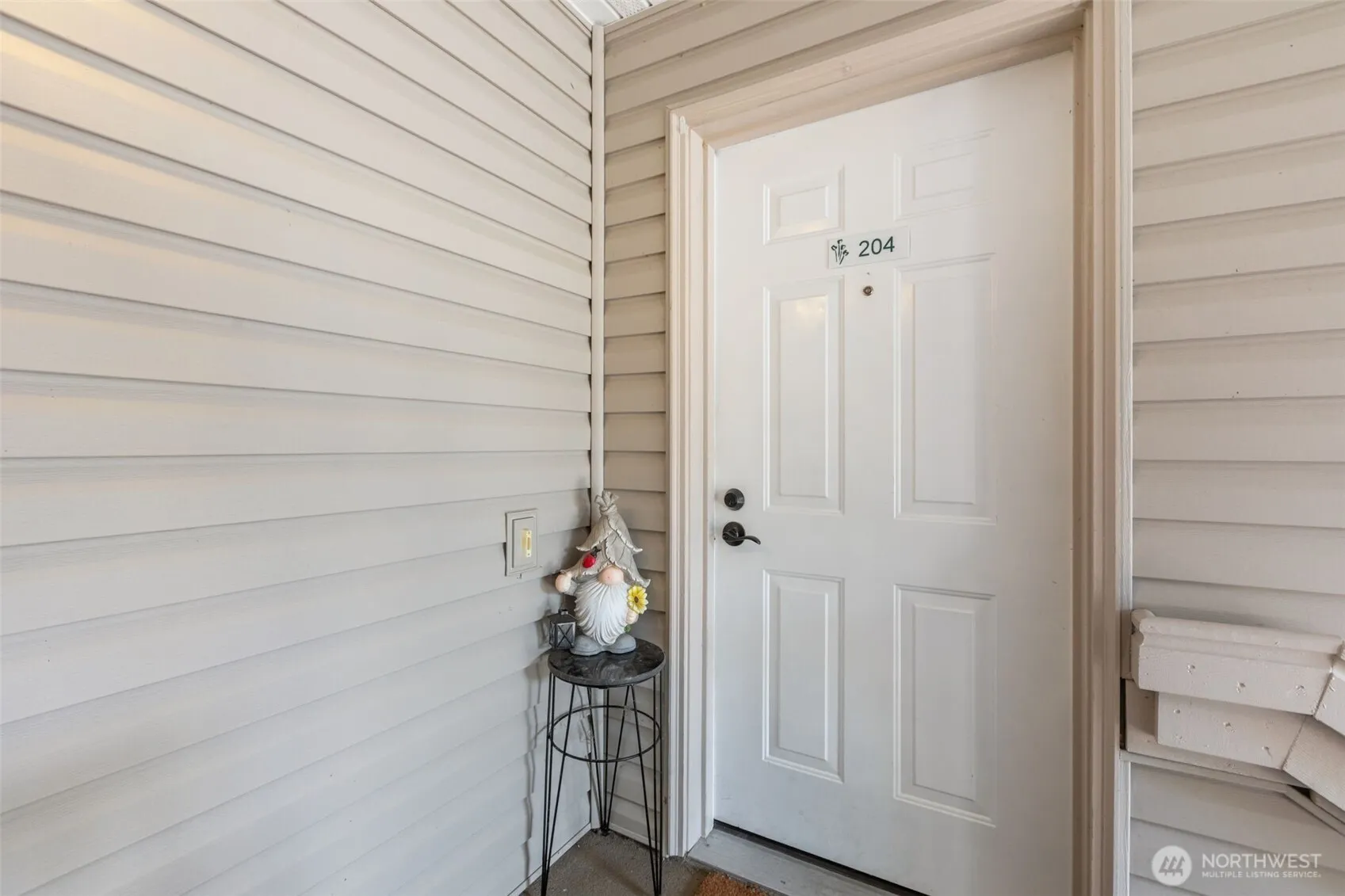 Property photo for 8833 1st Street Ne #j204, Lake Stevens photo 2