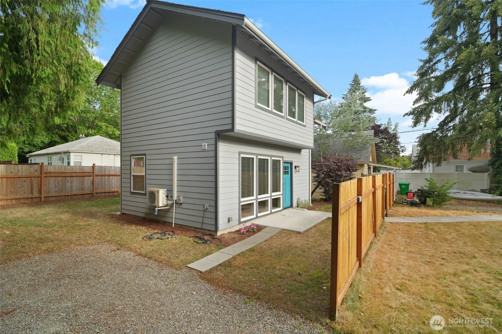 Property photo for 2317 Washington Street Se, Olympia photo 3