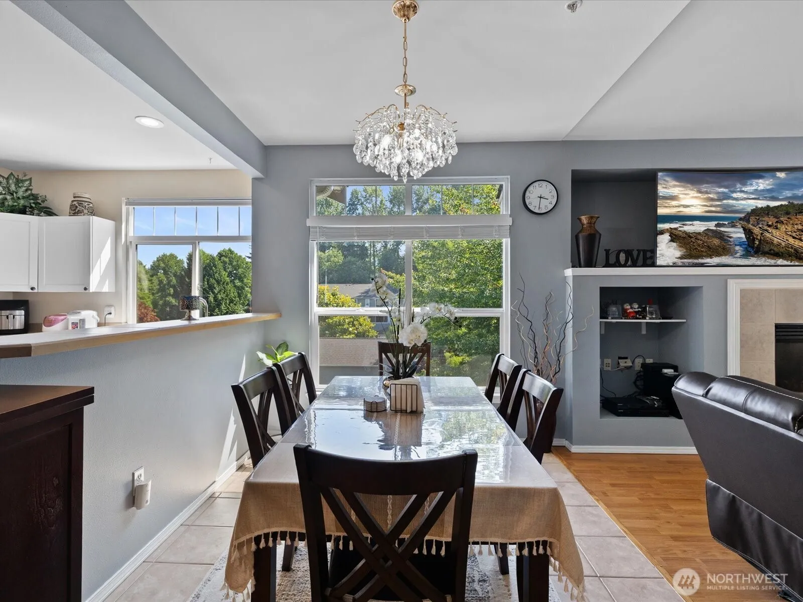 Property photo for 12712 Admiralty Way #c301, Everett photo 3