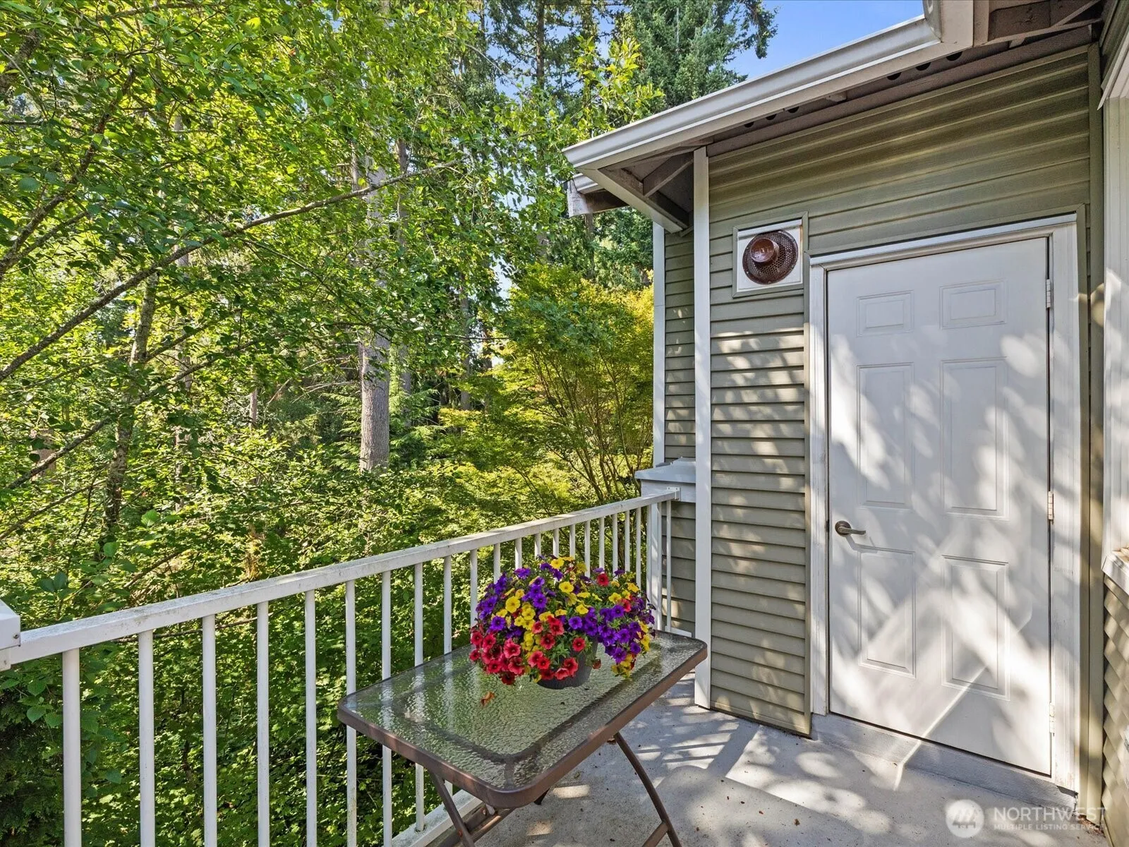 Property photo for 12712 Admiralty Way #c301, Everett photo 4