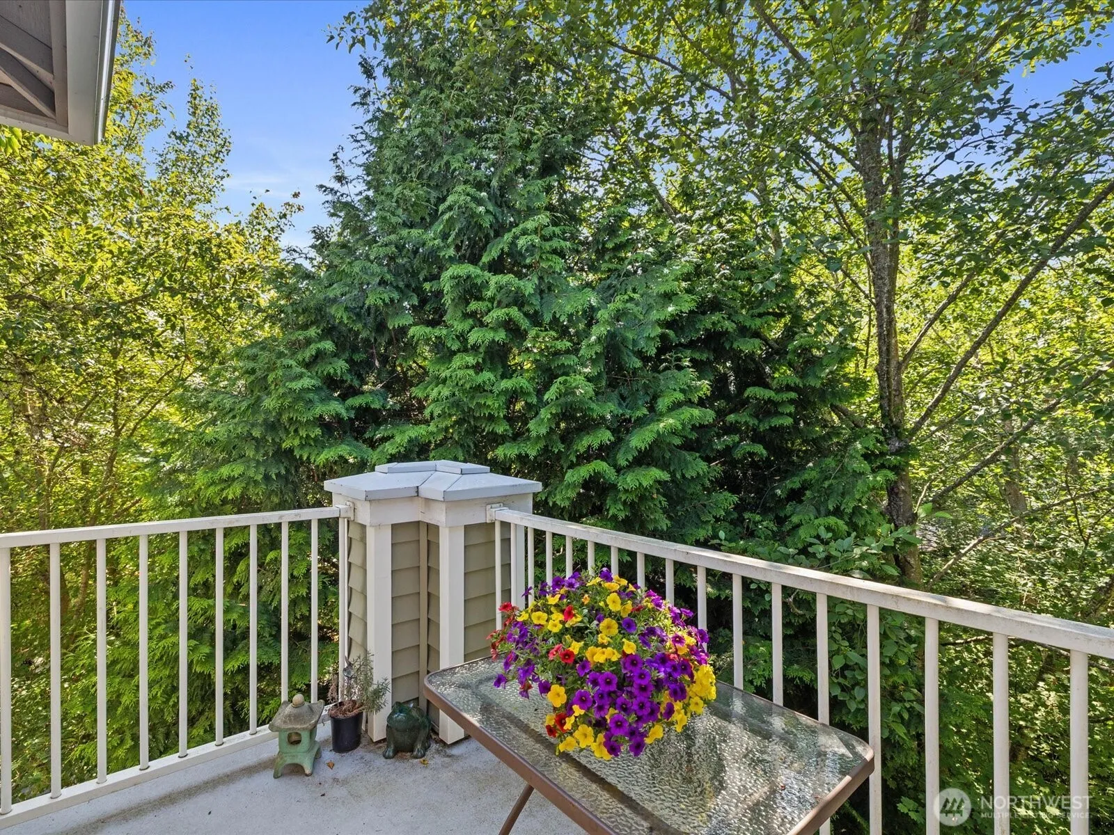 Property photo for 12712 Admiralty Way #c301, Everett photo 3