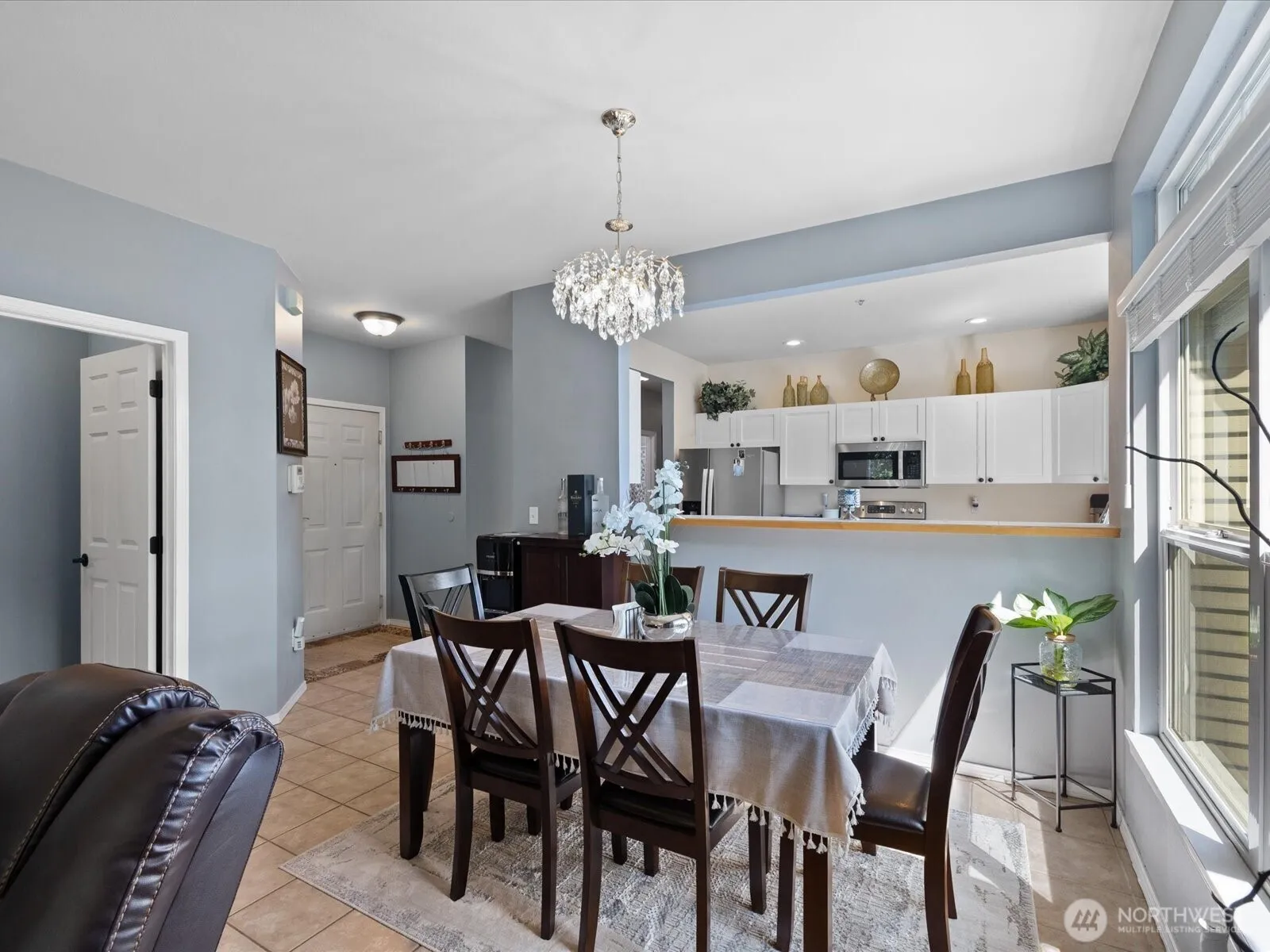 Property photo for 12712 Admiralty Way #c301, Everett photo 5