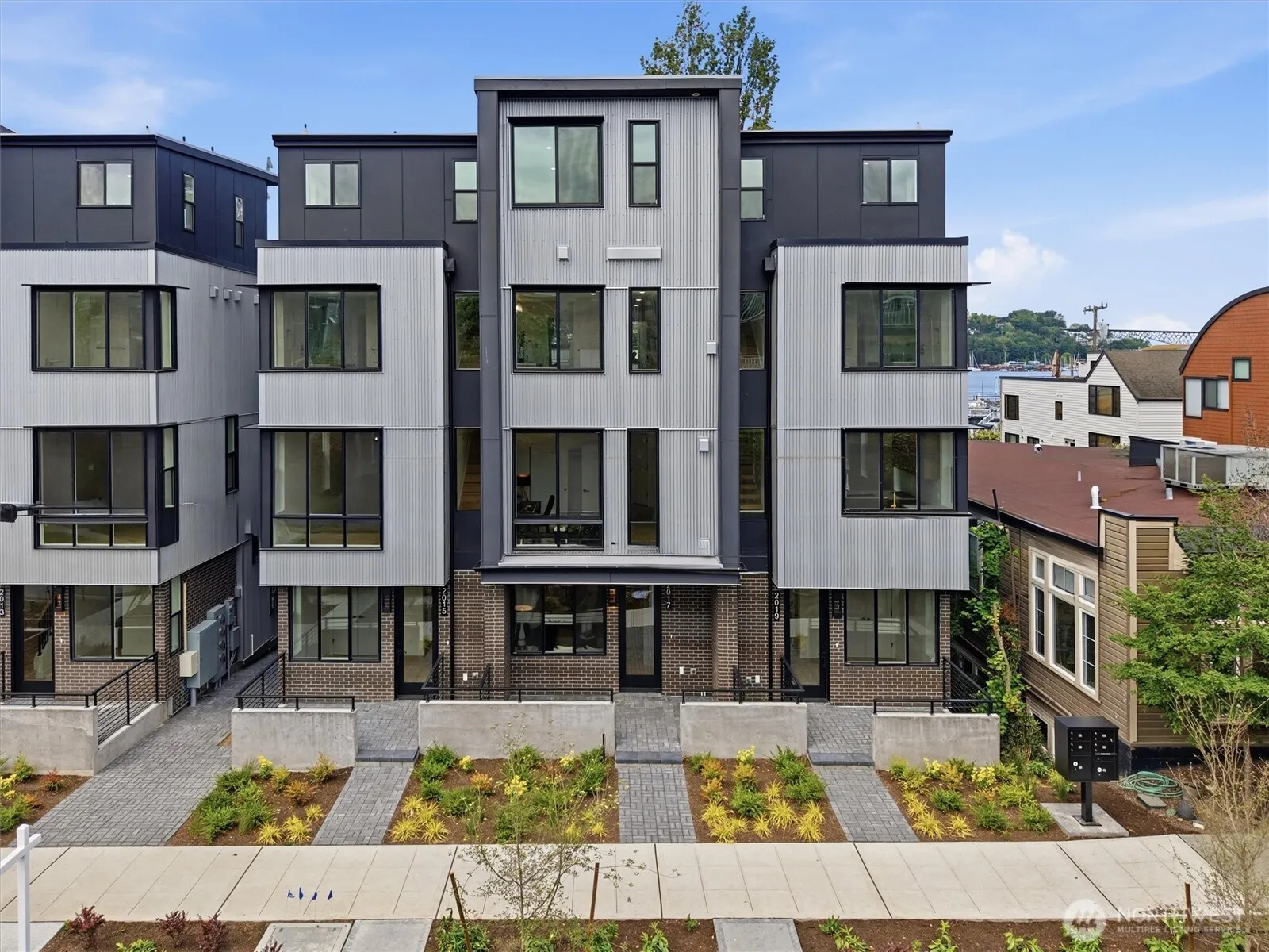 Property photo for 2017 Minor Avenue E, Seattle photo 5
