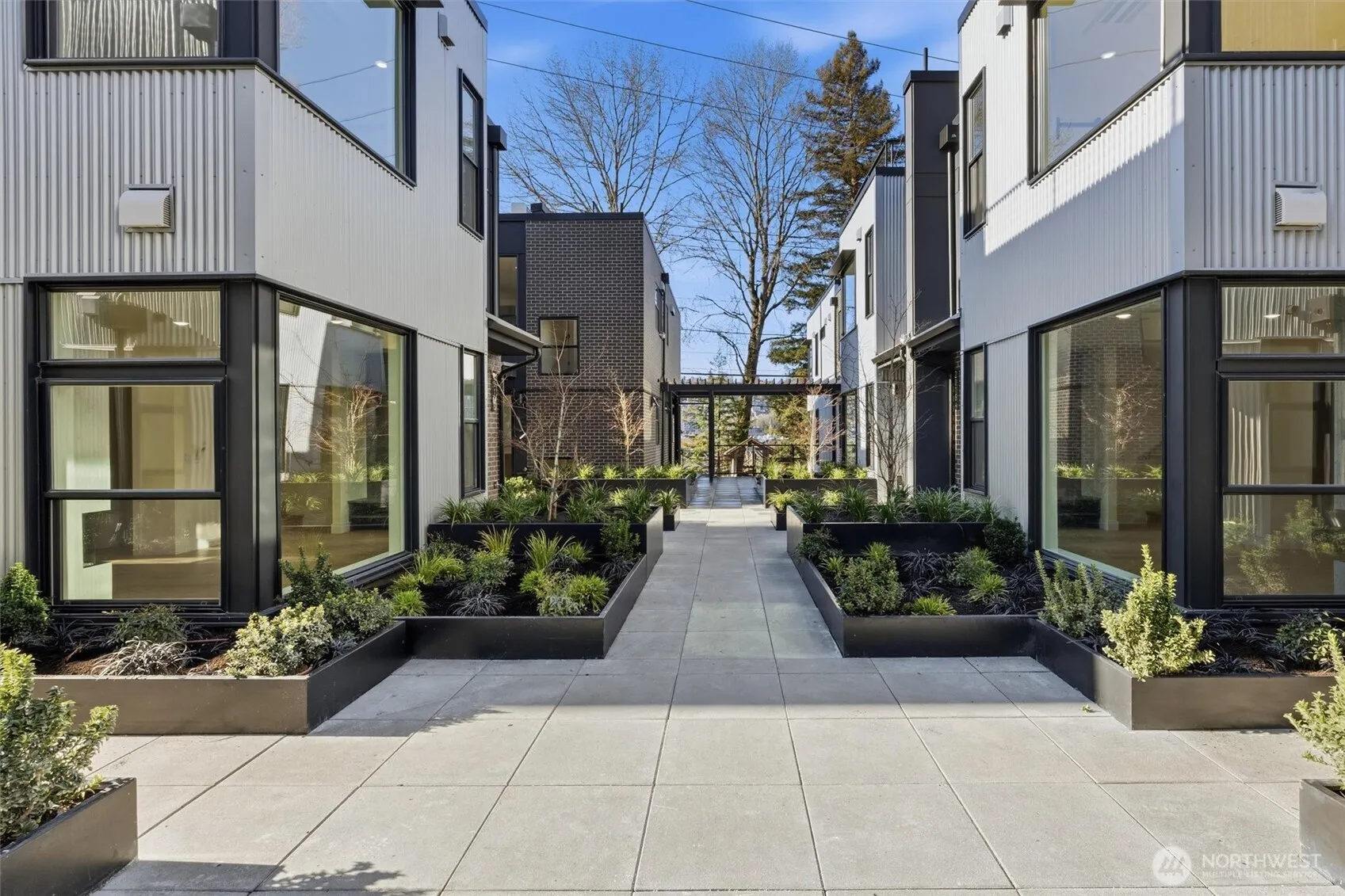Property photo for 2012 Fairview Avenue E #b, Seattle photo 2