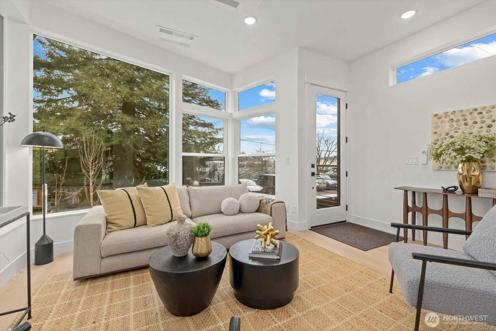 Property photo for 2020 Fairview Avenue E #a, Seattle photo 5