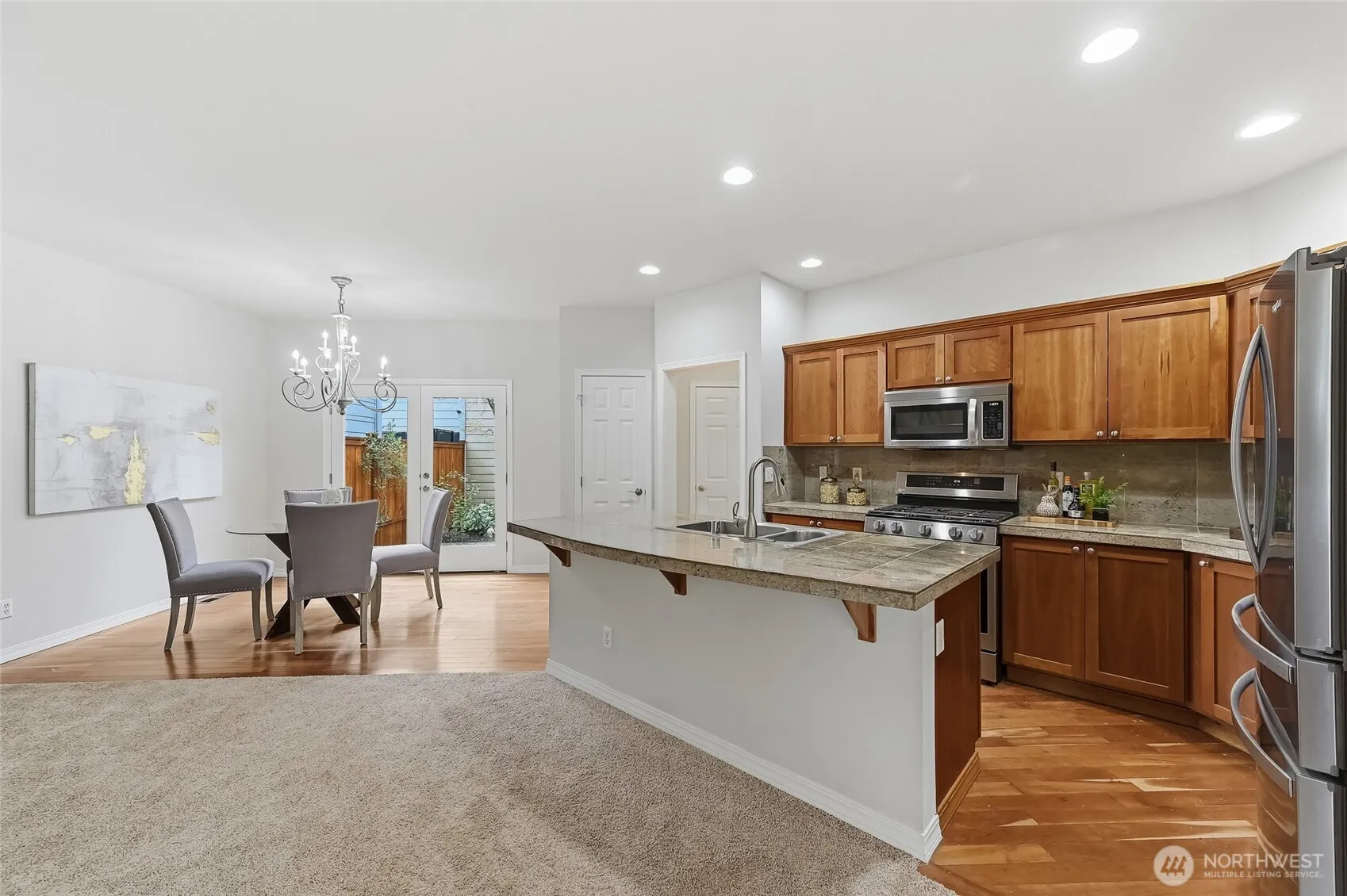 Property photo for 11711 239th Avenue Ne, Redmond photo 5