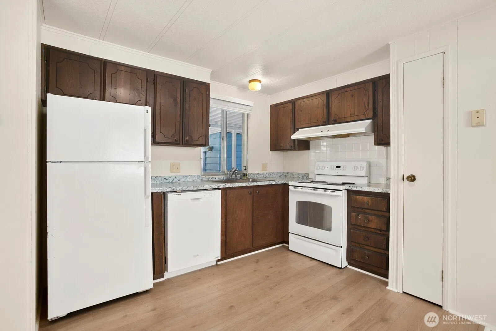 Property photo for 1121 244th Street Sw #42, Bothell photo 5
