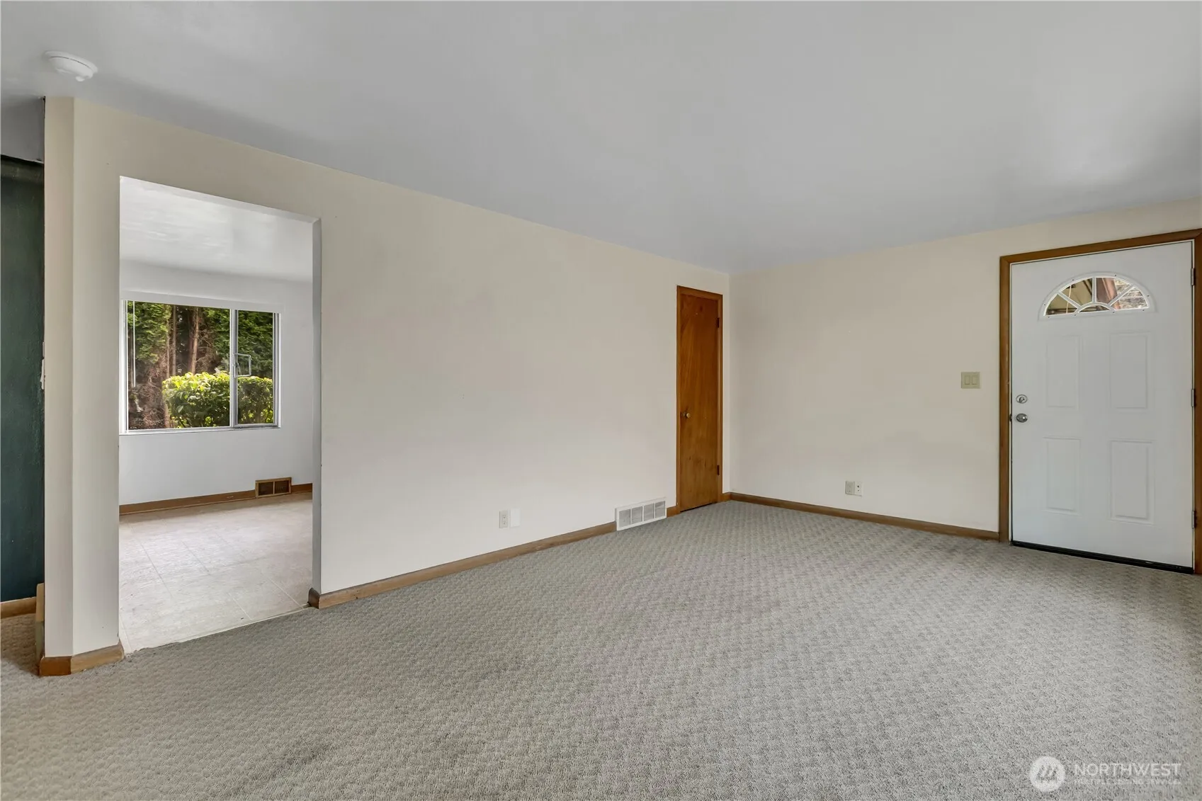 Property photo for 7418 Rainier Avenue S, Seattle photo 5