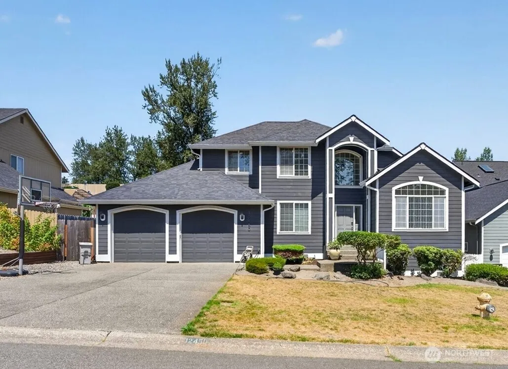 Property photo for 12450 Se 198th Place, Kent