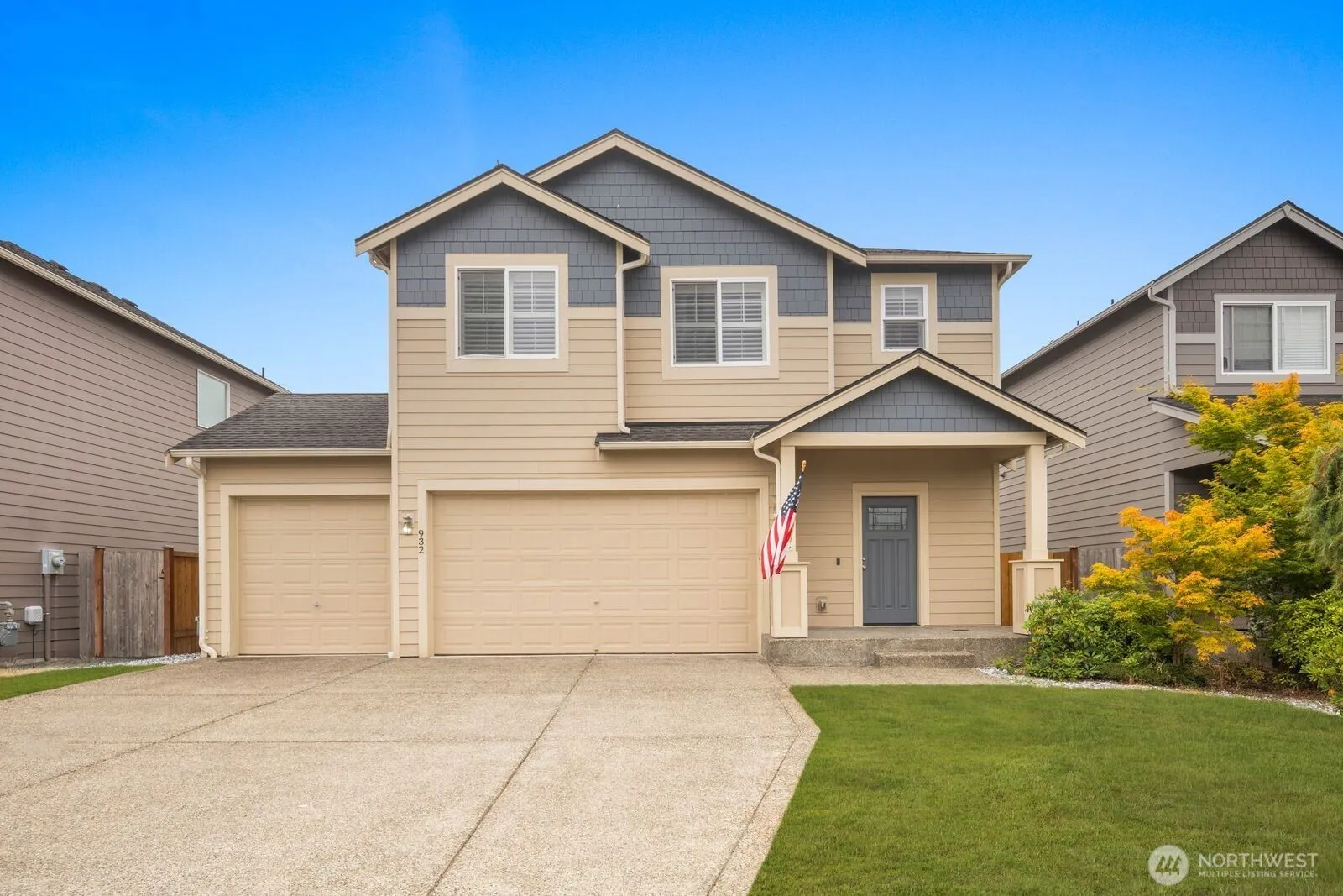 Property photo for 932 134th Street S, Tacoma photo 2