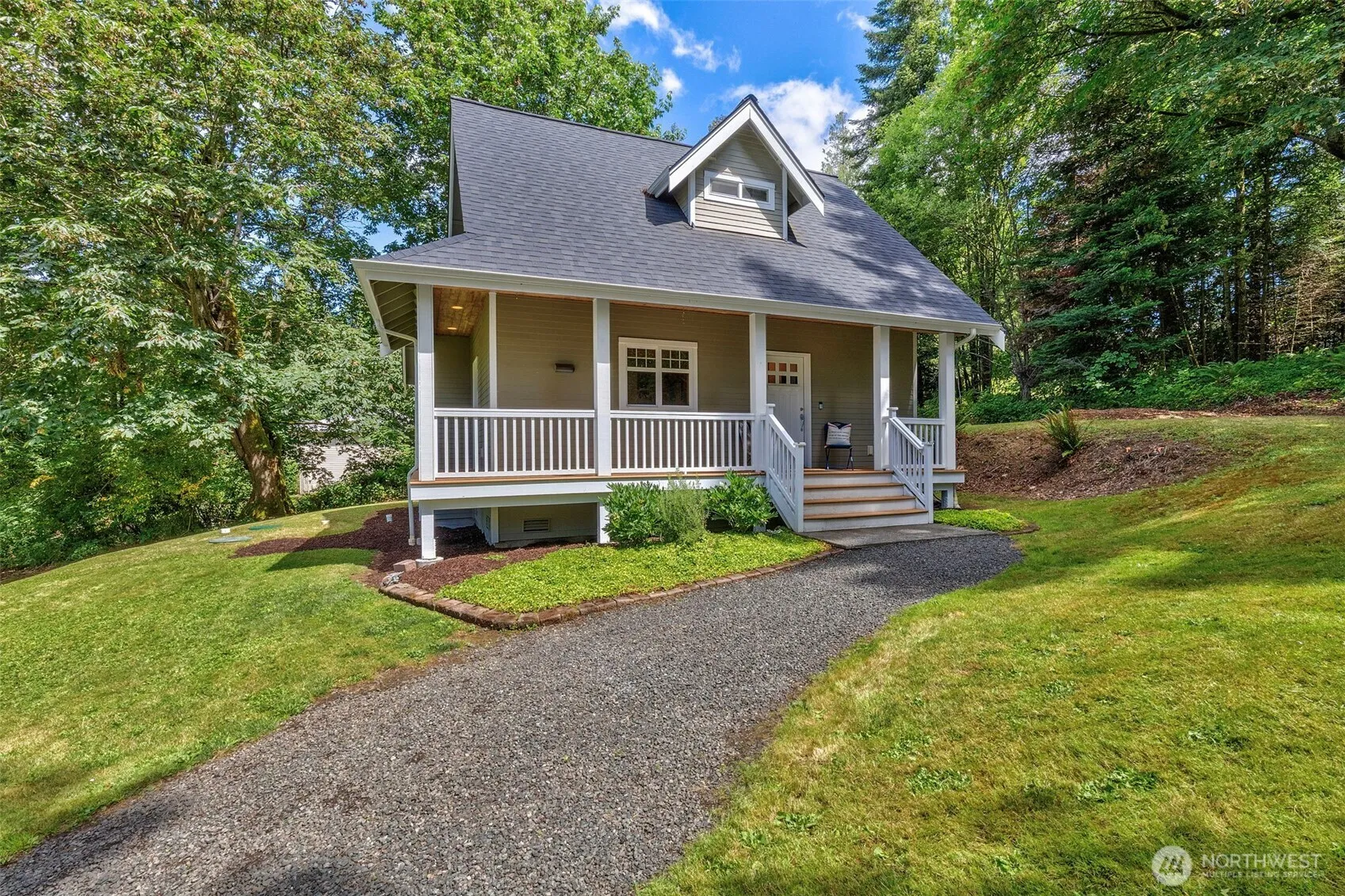 Property photo for 2580 Nw Canal View Way, Poulsbo photo 3