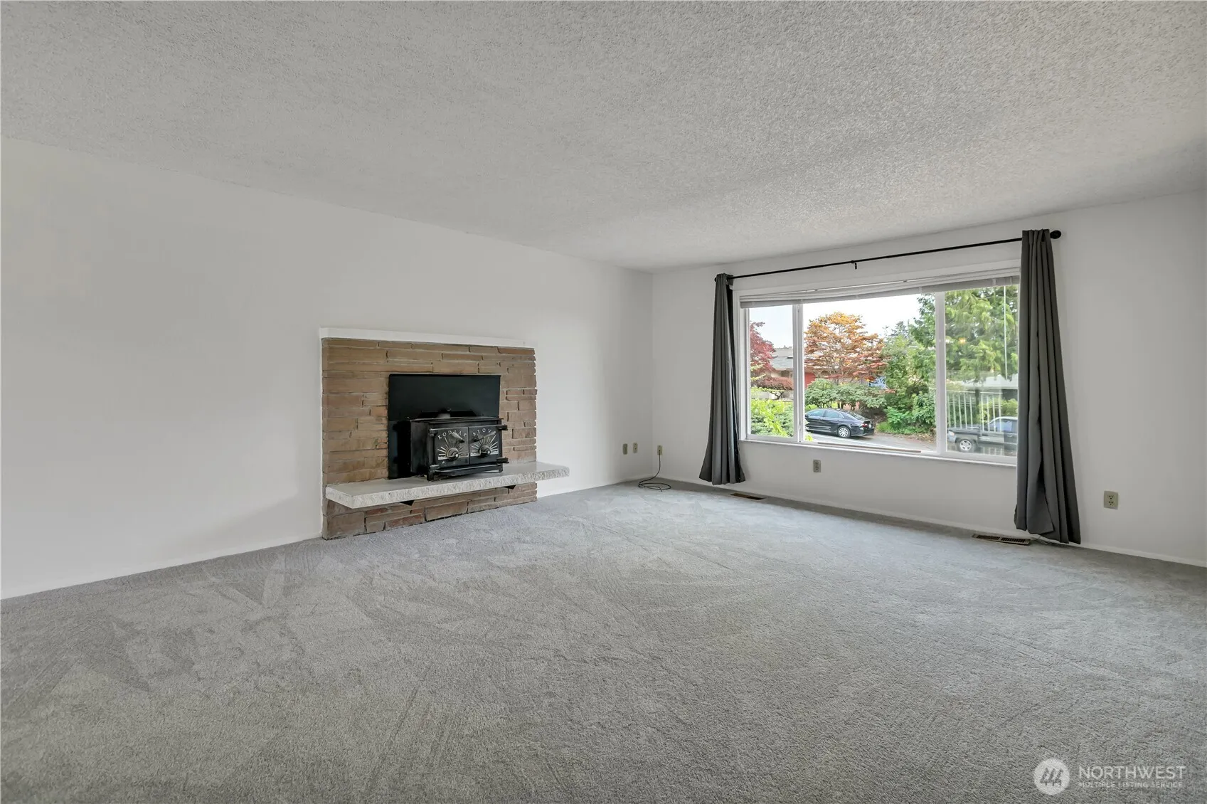 Property photo for 10074 Se 213th Place, Kent photo 5