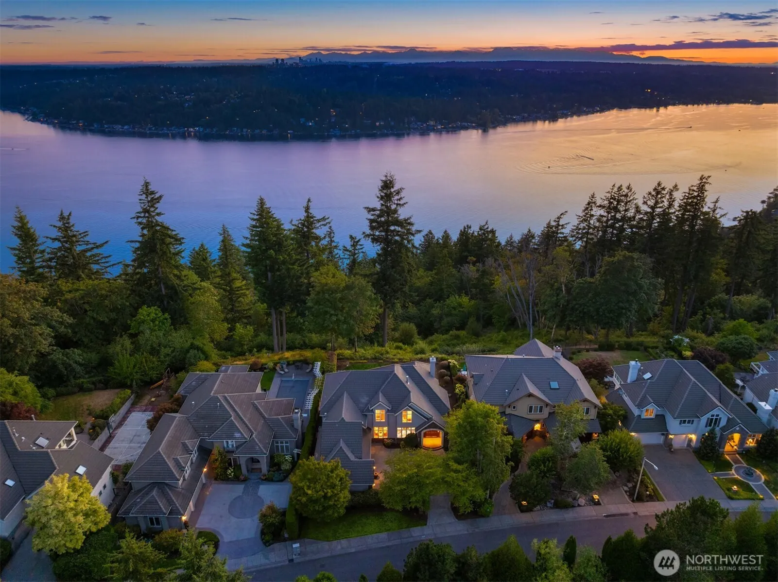 Property photo for 2451 204th Terrace Ne, Sammamish