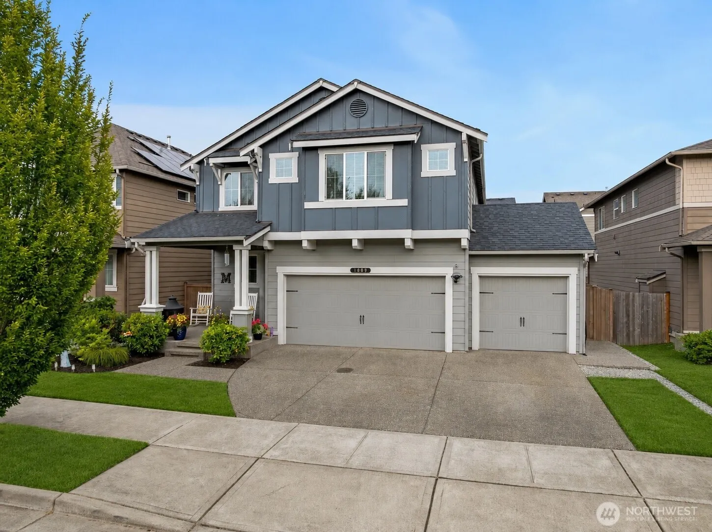 Property photo for 1009 29th Street Nw, Puyallup