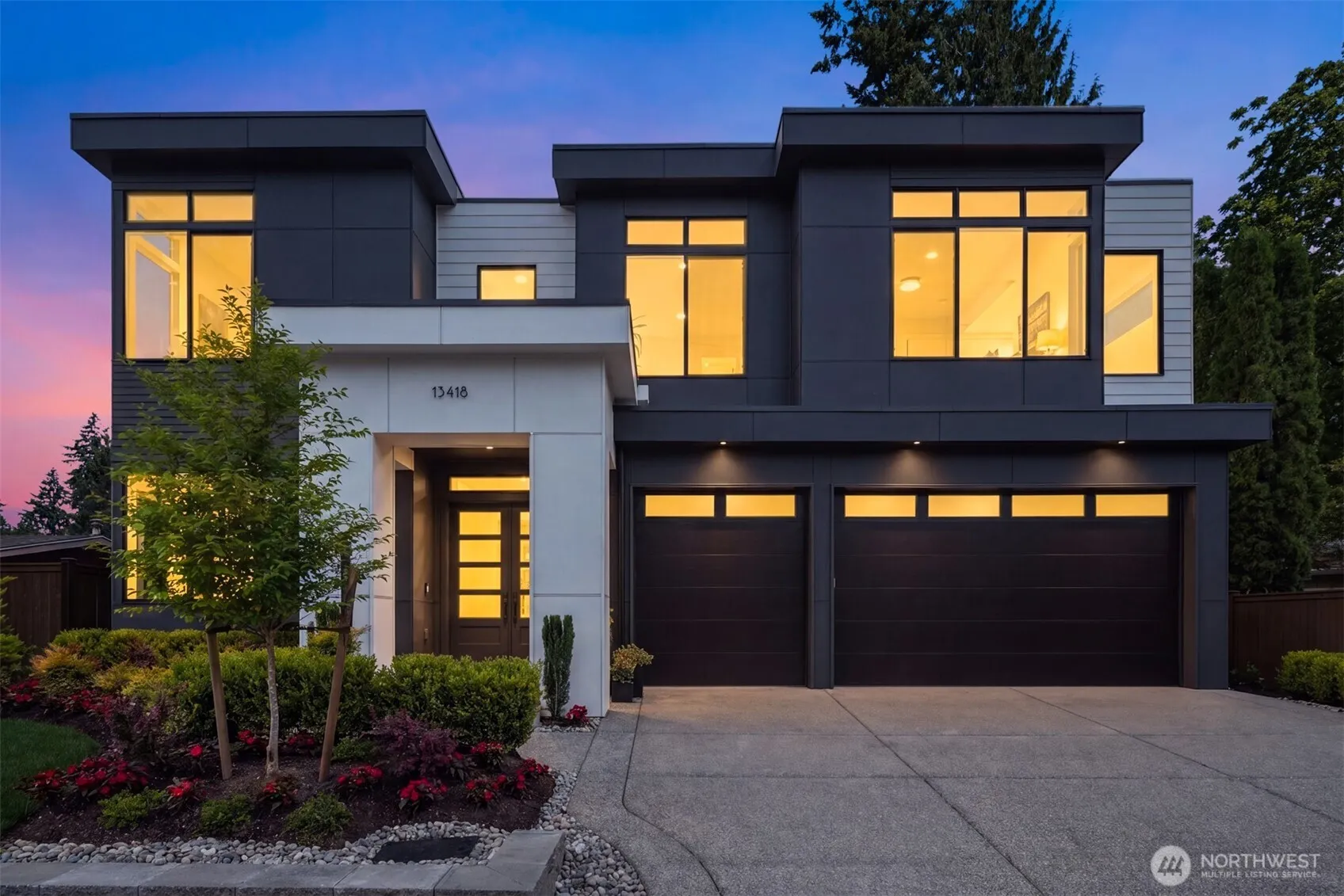 Property photo for 13418 Ne 100th Street, Kirkland