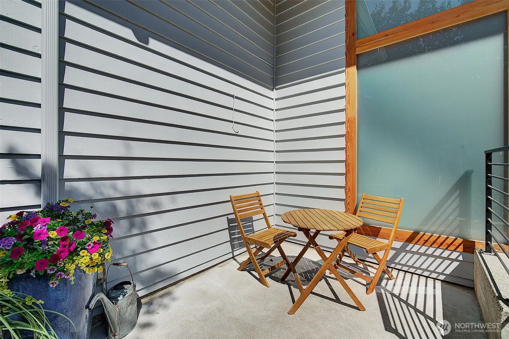 Property photo for 322 Nw 200th Street, Shoreline photo 2