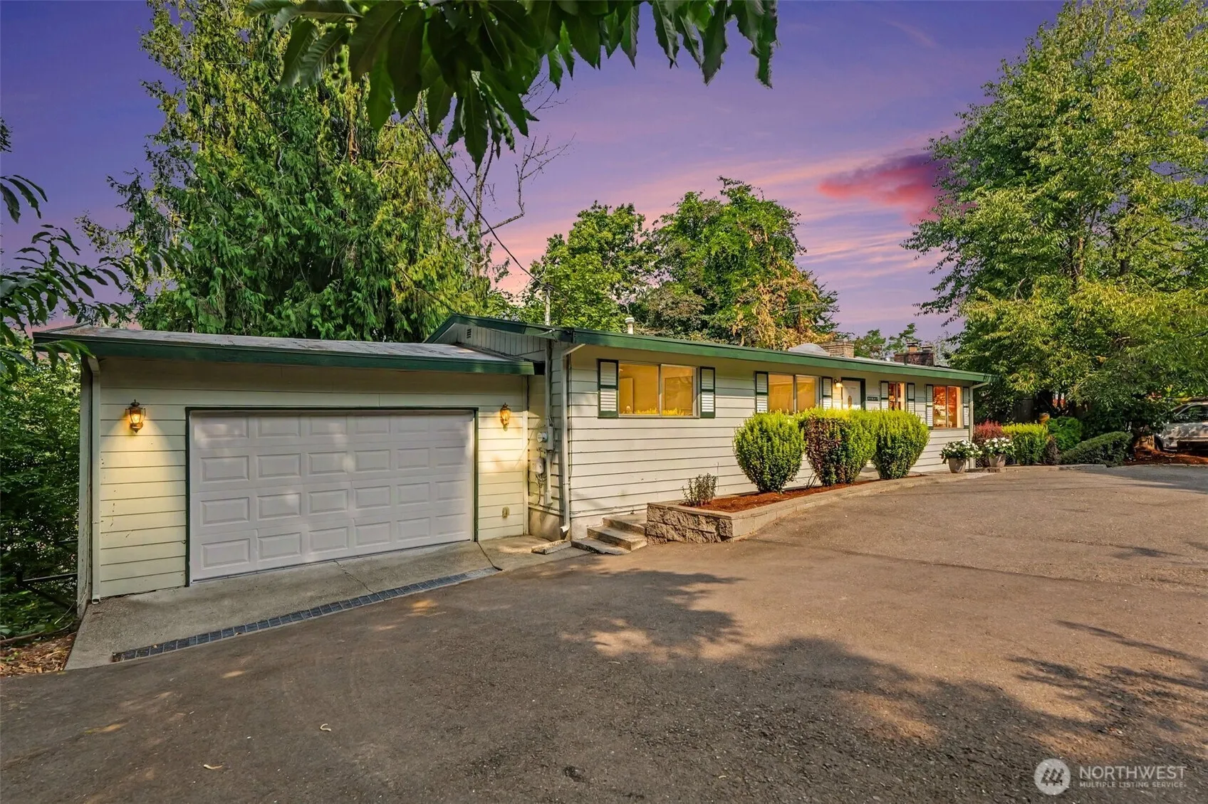 Property photo for 11617 7th Avenue Sw, Seattle