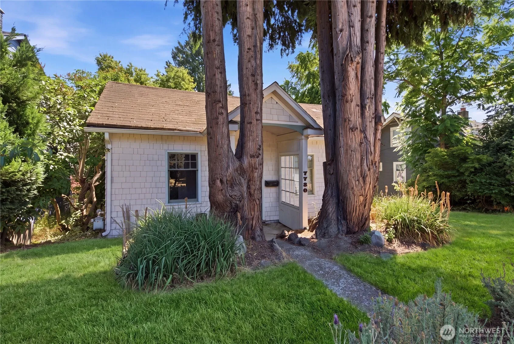 Property photo for 7730 17th Avenue Ne, Seattle photo 2