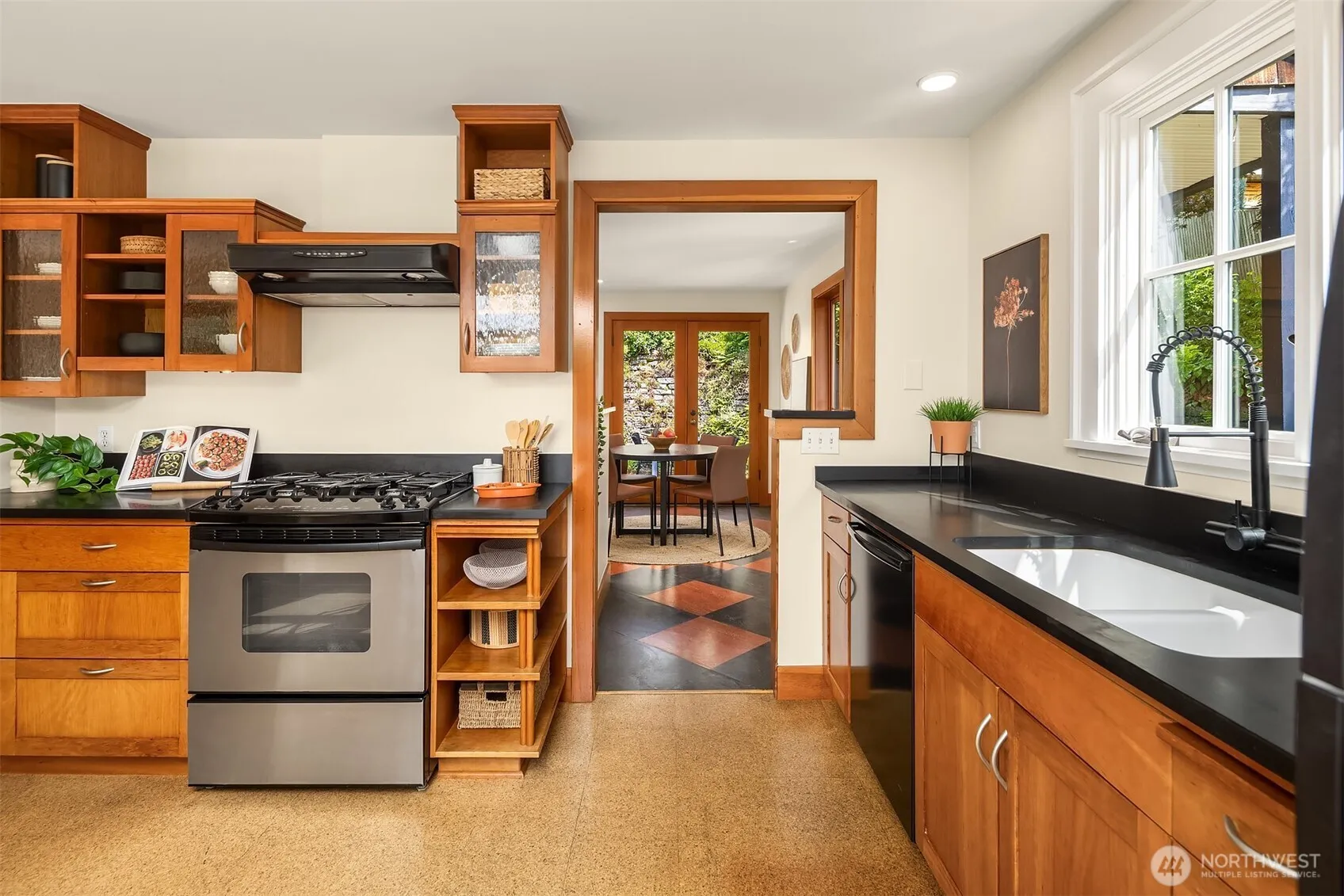 Property photo for 4920 51st Avenue S, Seattle photo 5