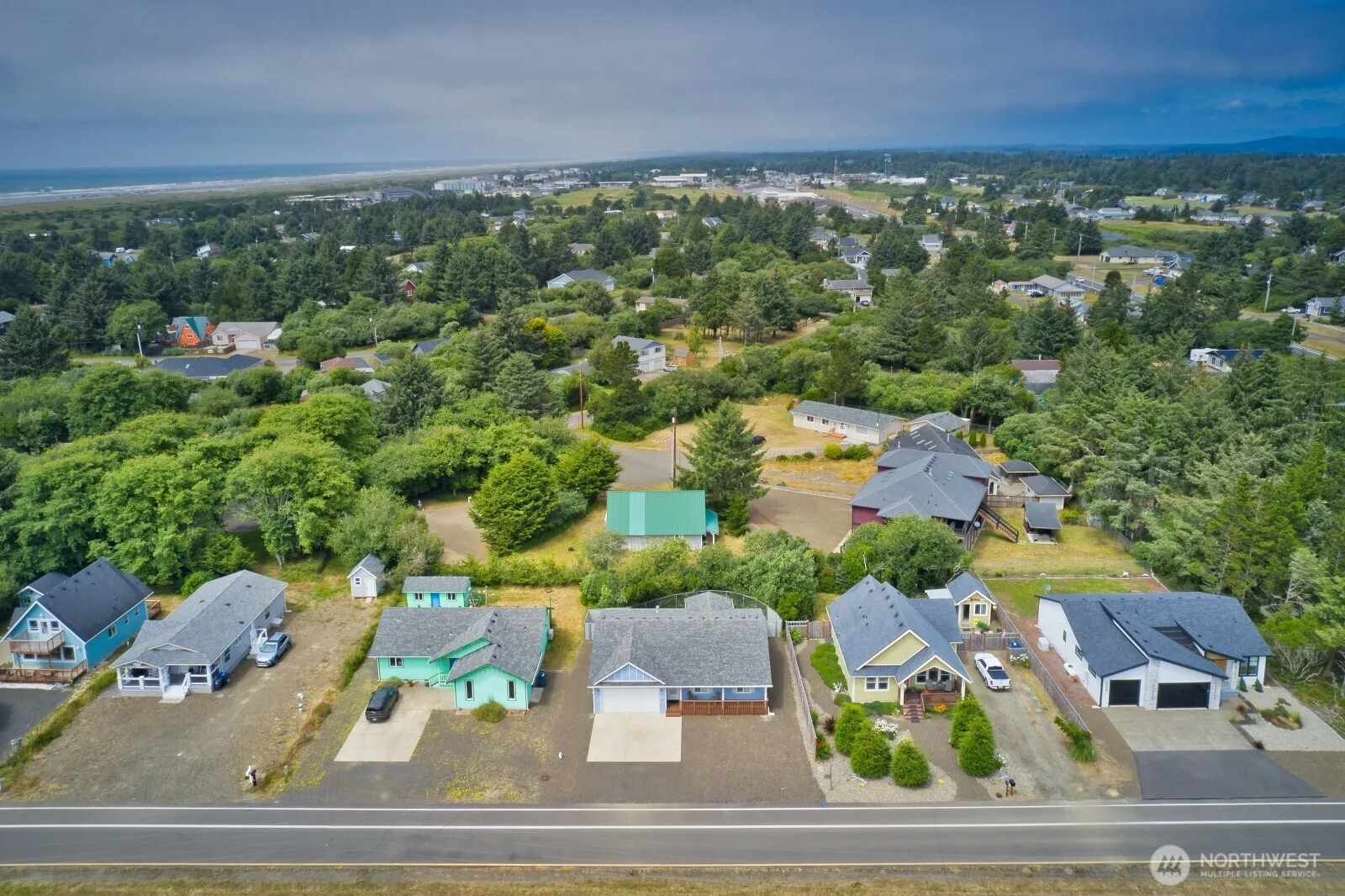 Property photo for 118 Pacific Boulevard Nw, Ocean Shores photo 4