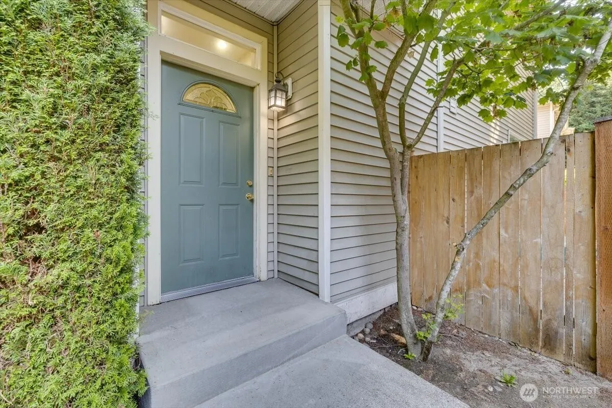Property photo for 1526 121 Street Sw #14, Everett photo 5