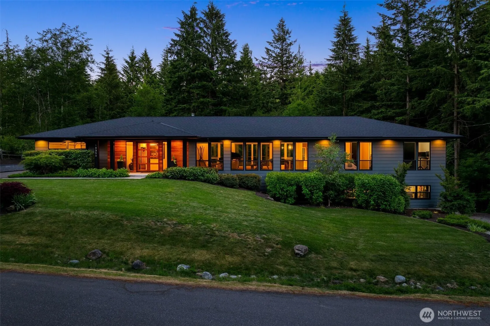 Property photo for 10350 348th Avenue Se, Snoqualmie