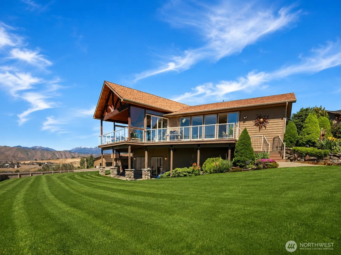 Property photo for 101 Mountain Brook Lane E, Wenatchee photo 5