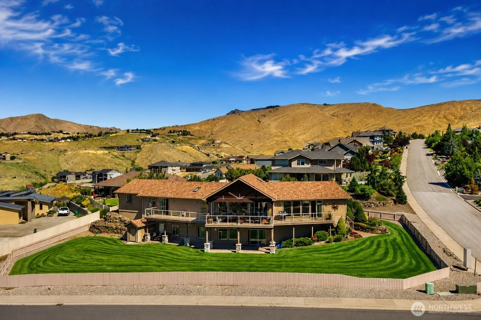 Property photo for 101 Mountain Brook Lane E, Wenatchee