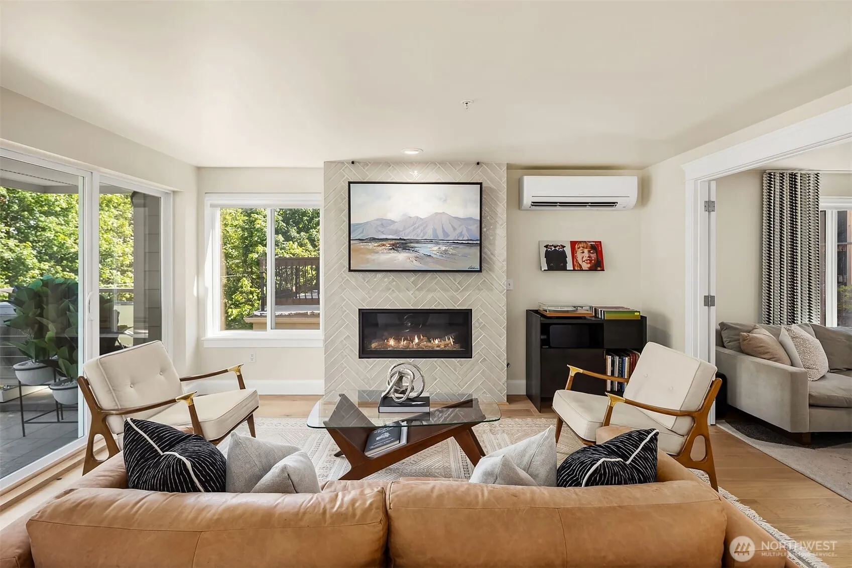 Property photo for 2334 Thorndyke Avenue W #301, Seattle photo 2
