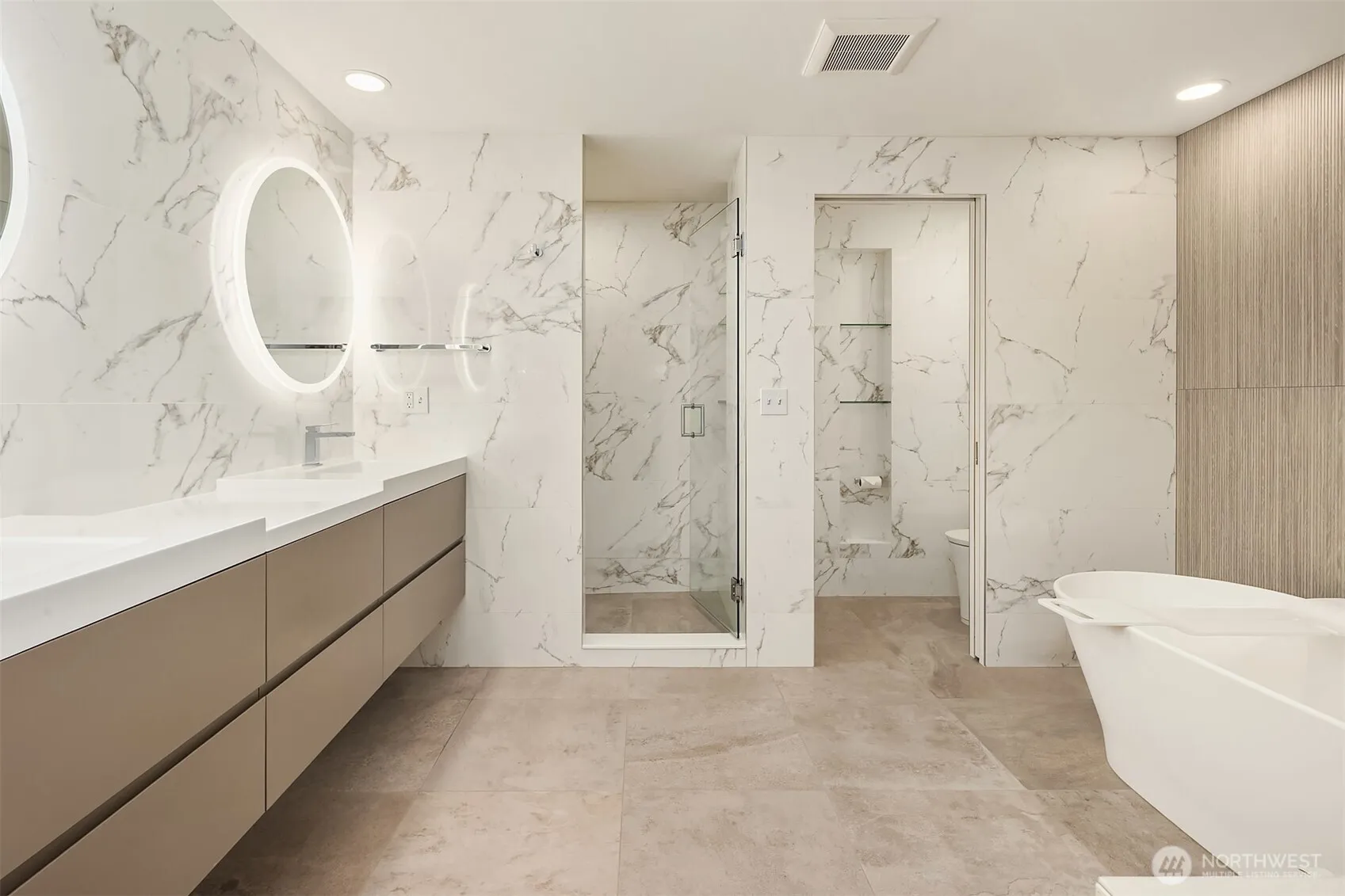 Property photo for 2334 Thorndyke Avenue W #301, Seattle photo 5