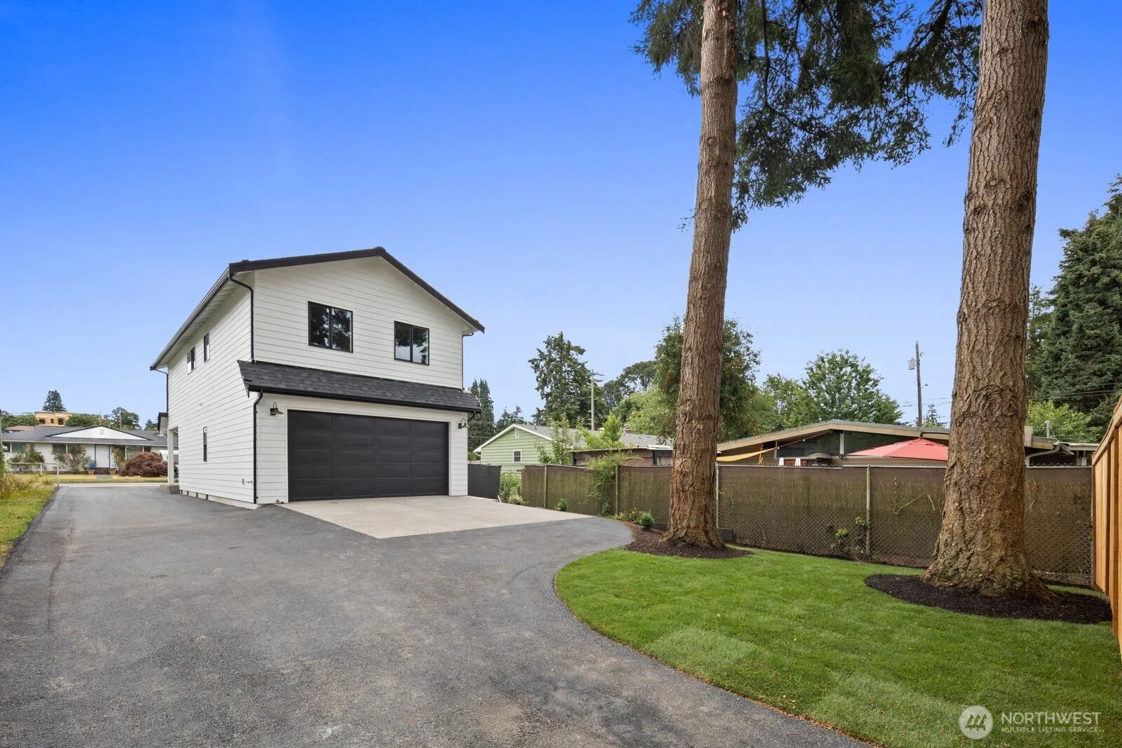 Property photo for 7638 S J Street, Tacoma photo 4