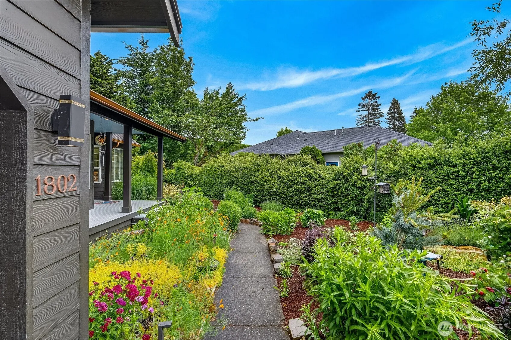 Property photo for 1802 Fairview Court, Lynden photo 3