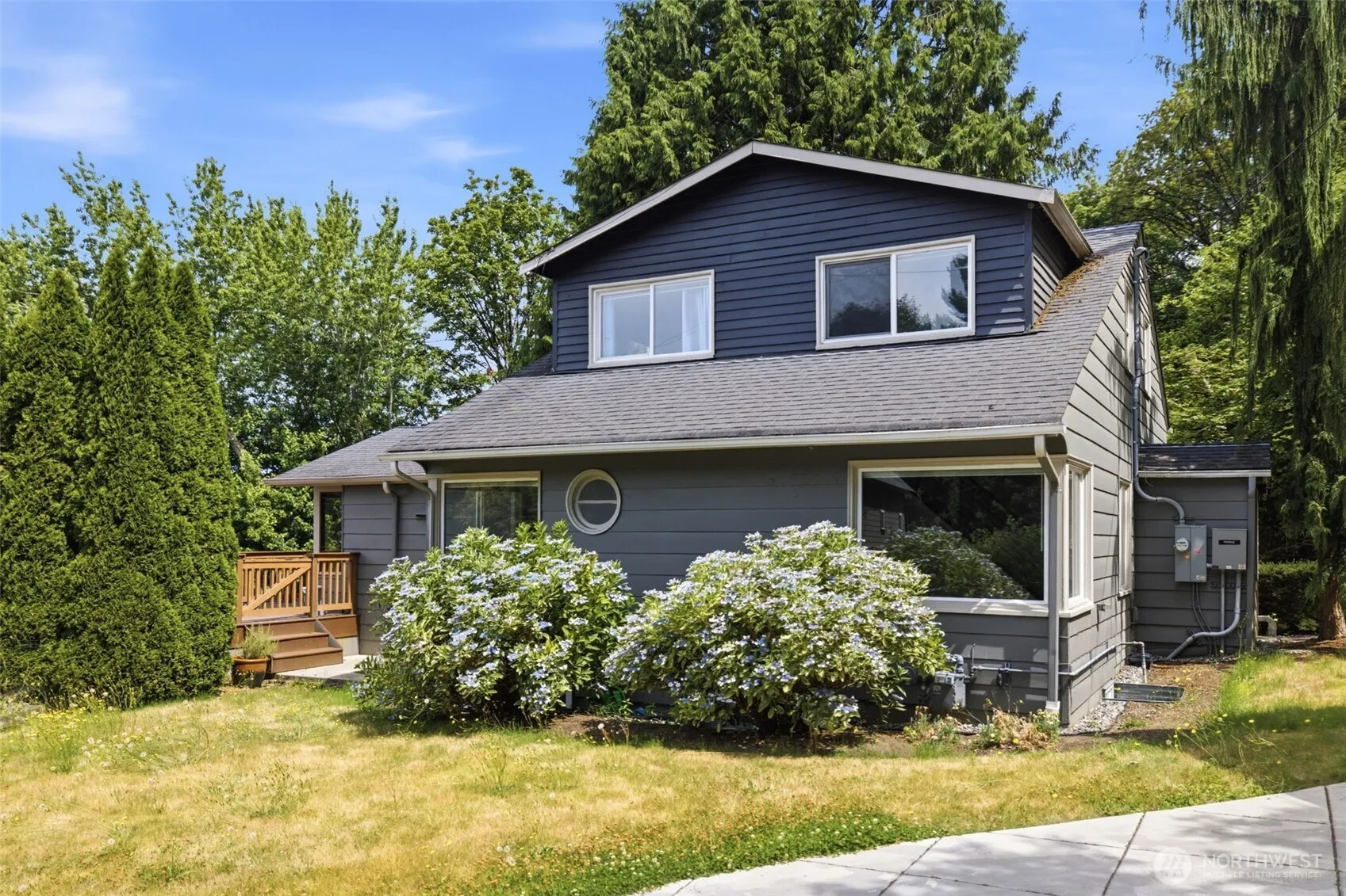 Property photo for 11331 E Riverside Drive, Bothell
